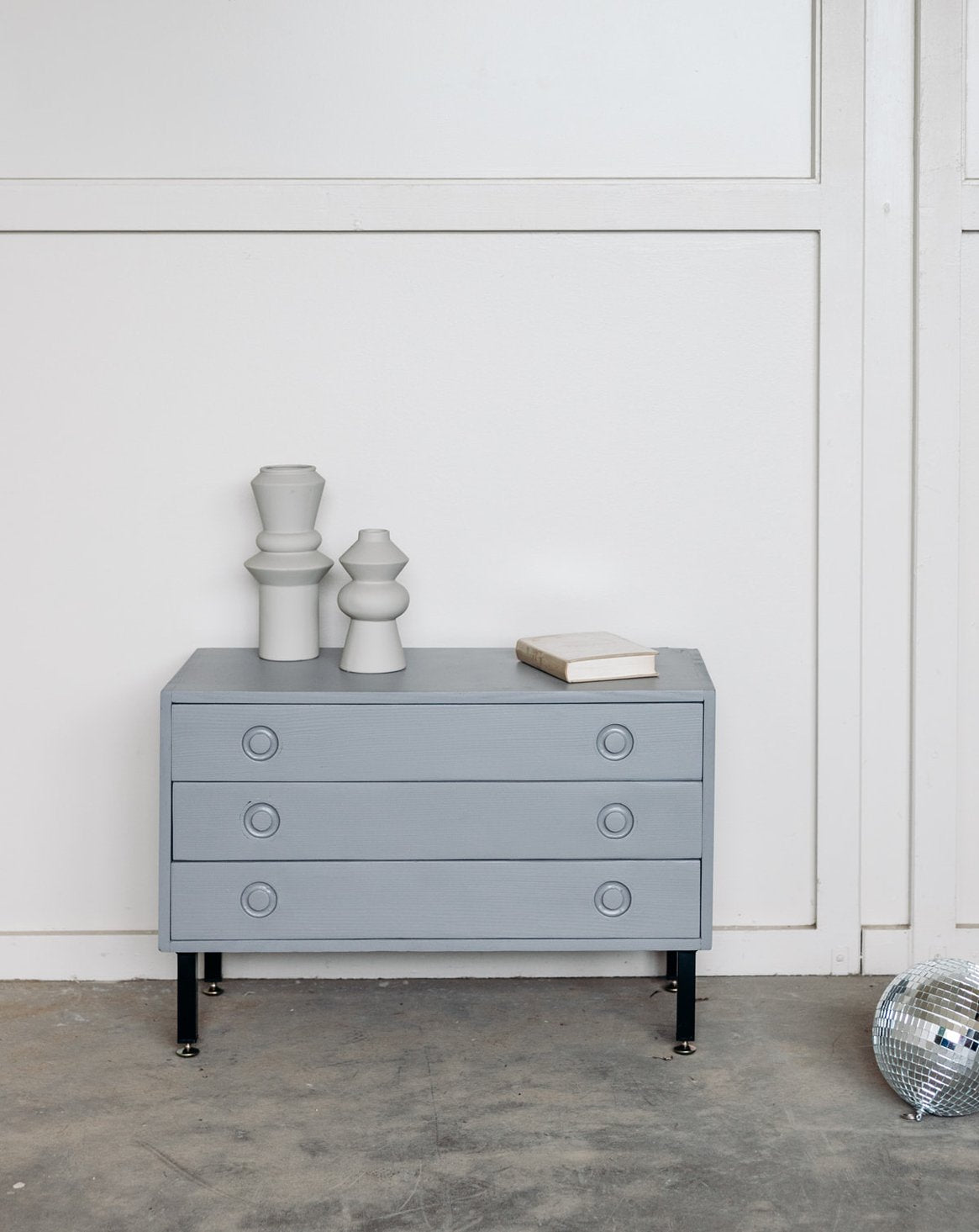 Meuble de rangement gris Michel N°330 - Bon état, DEBONGOUT