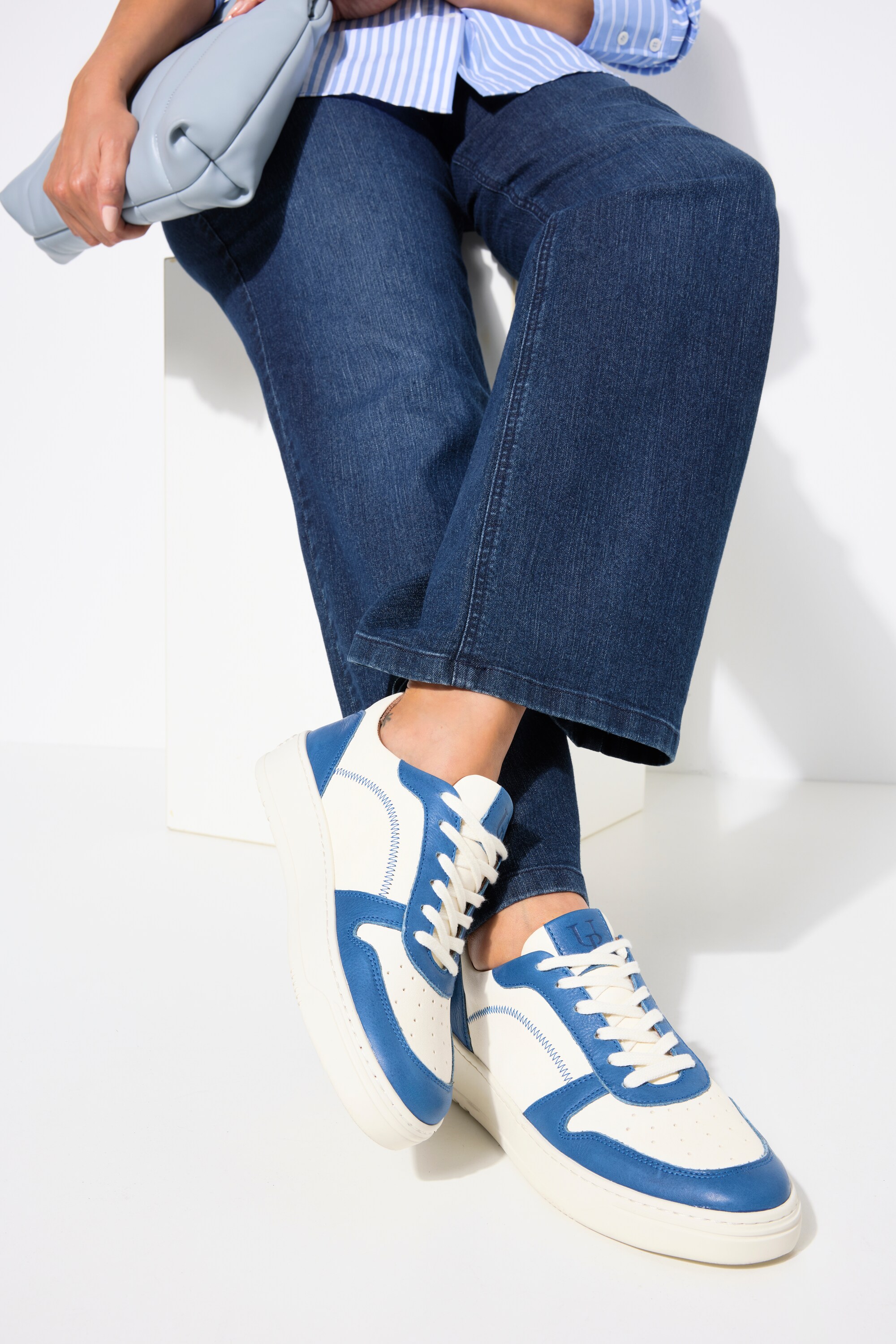 Sneakers en cuir, empiècements colorés , pied large, ULLA POPKEN