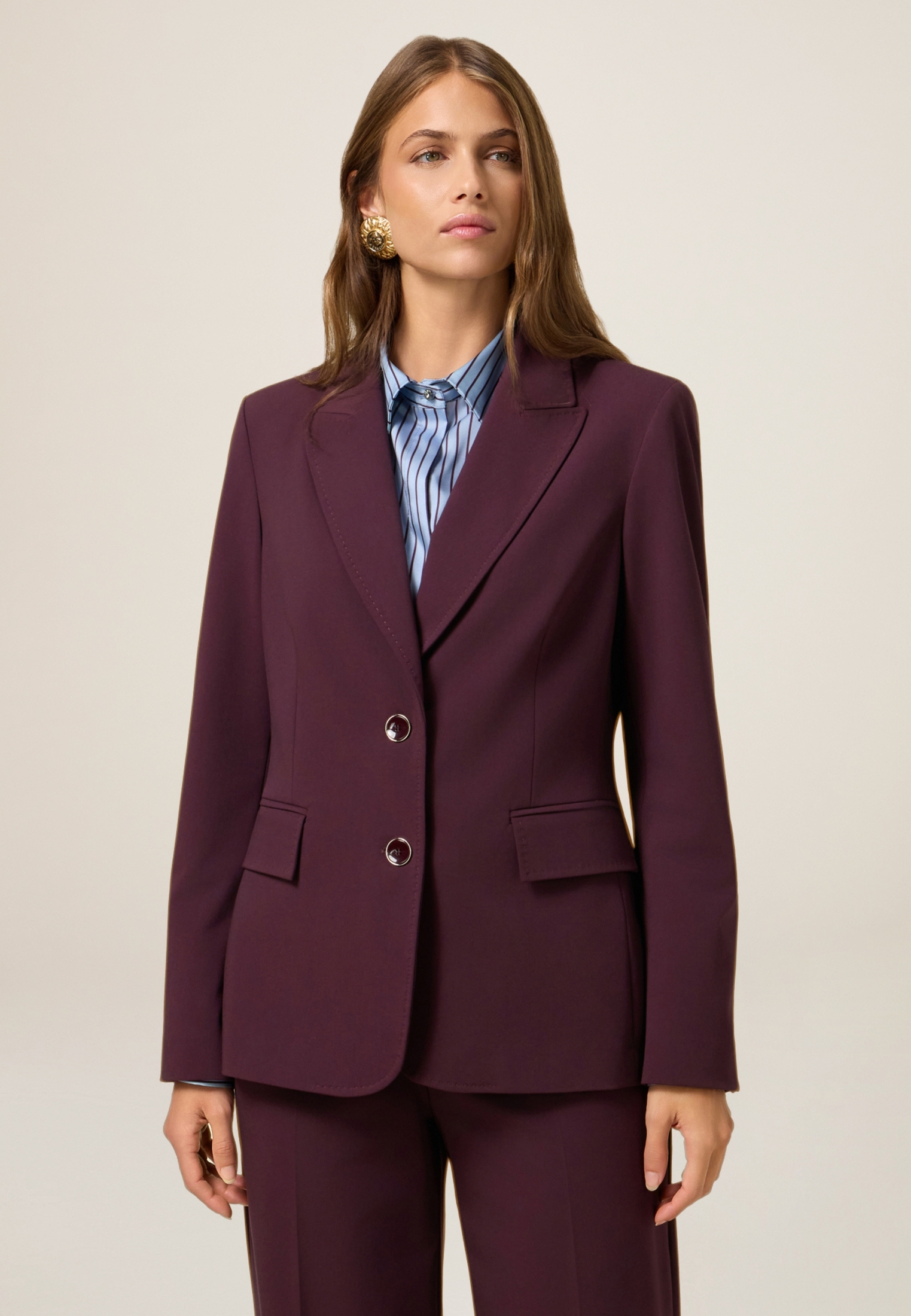 Blazer, OLTRE