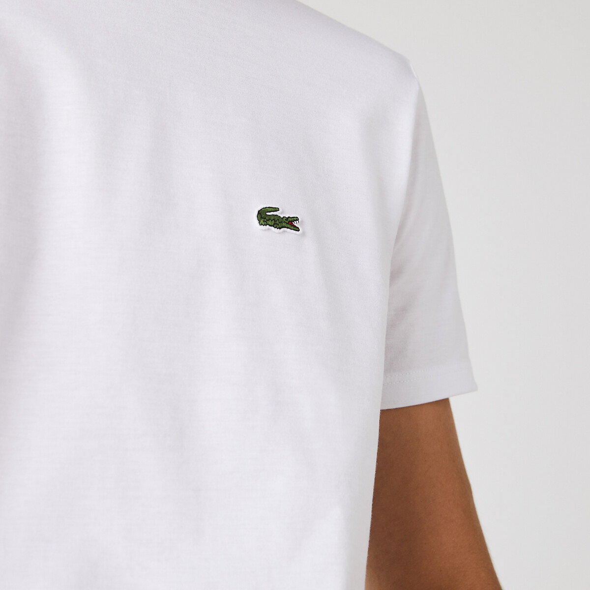 lacoste logo t shirt