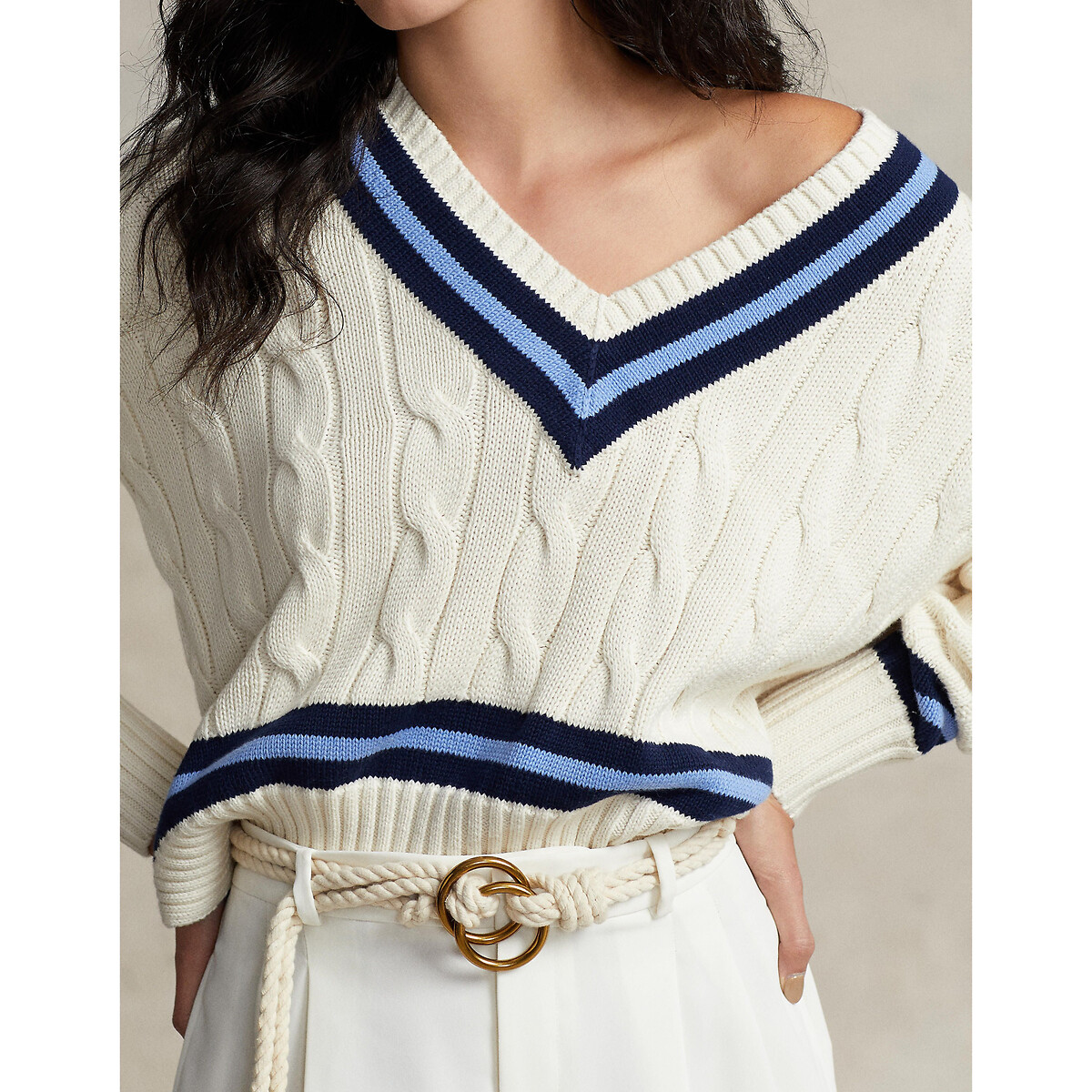Cotton Short Cricket Jumper in Cable Knit with V-Neck