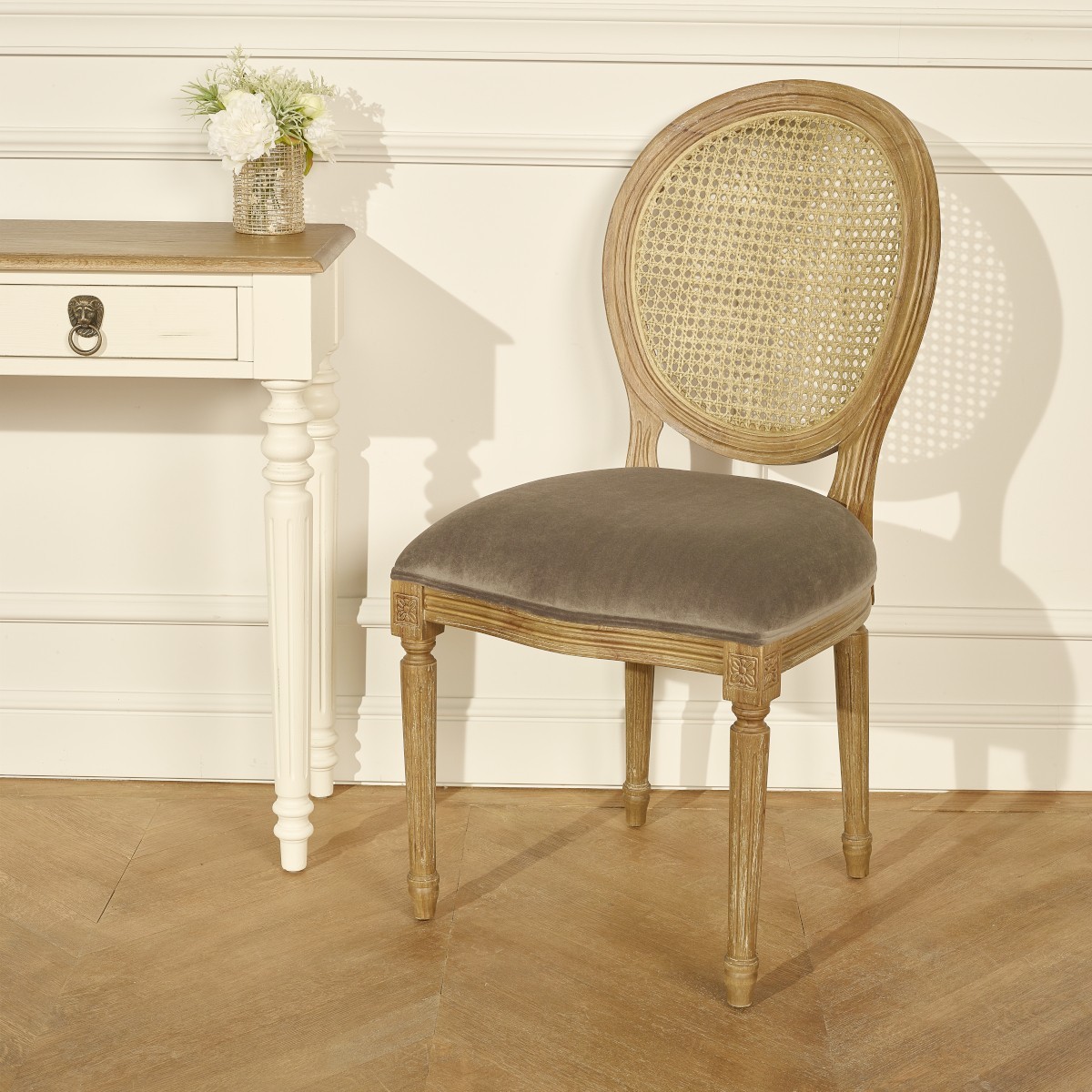 Lot de 2 chaises en hévéa, cannage et velours, style classique, bois certifié FSC® MEDAILLON, ROBIN DES BOIS