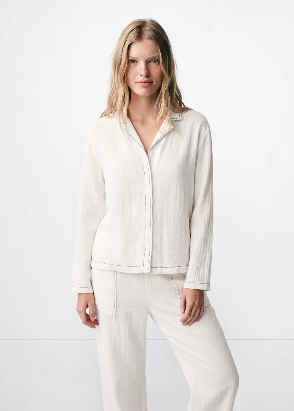 Pyjama texturé avec détail contrastant, MANGO TEEN