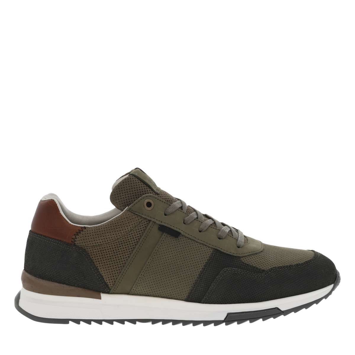 Baskets basses cuir, BULLBOXER