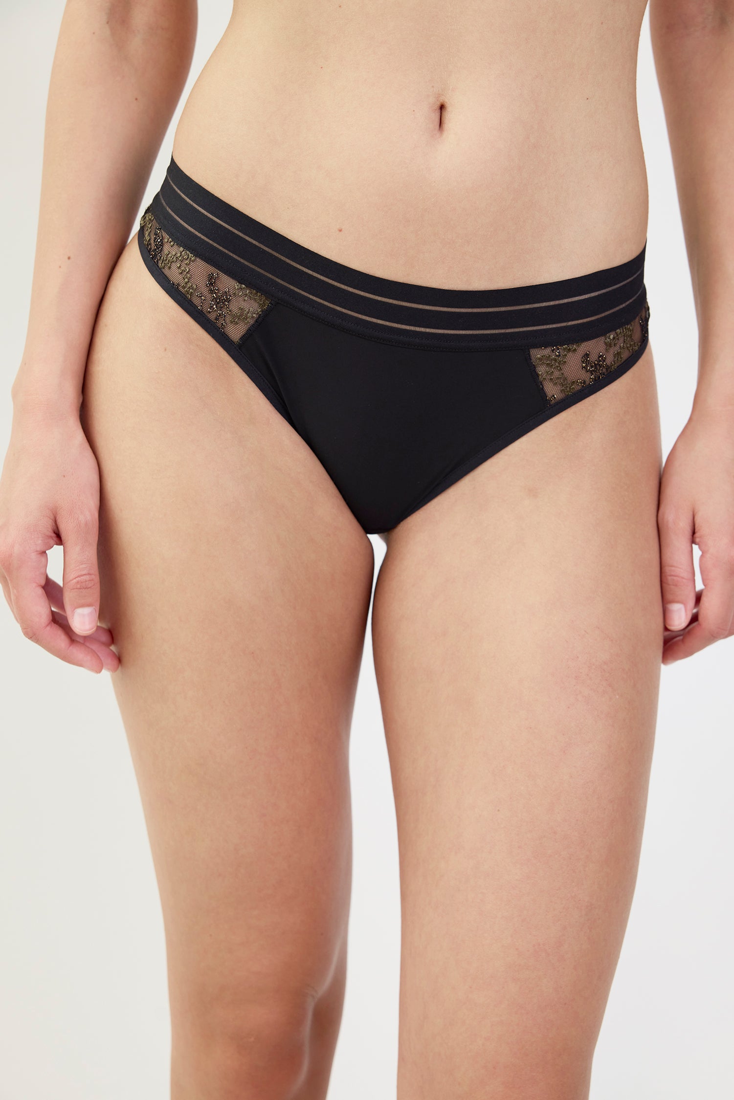Tanga en broderie NUFIT STARDUST, MAISON LEJABY