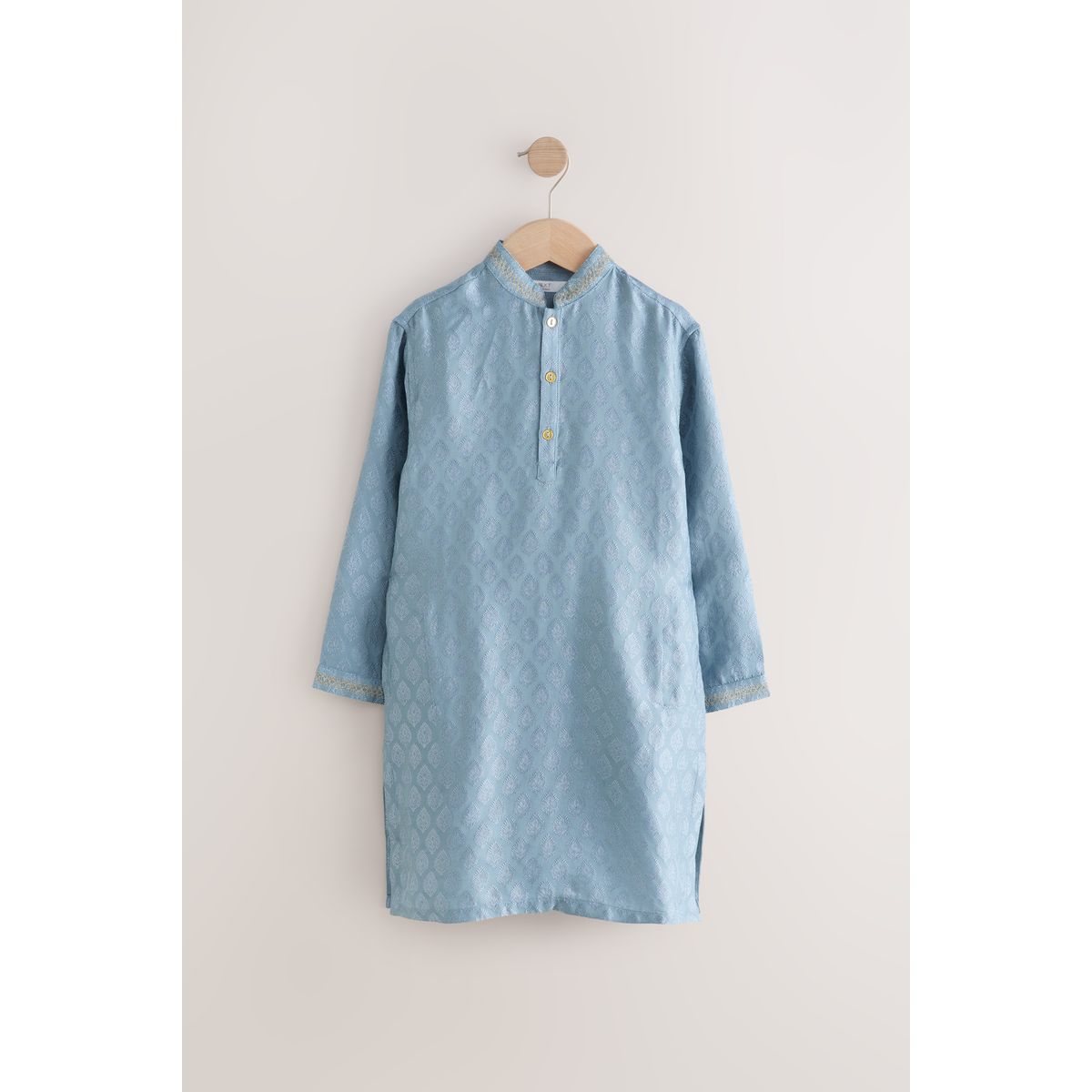 Chemise, NEXT