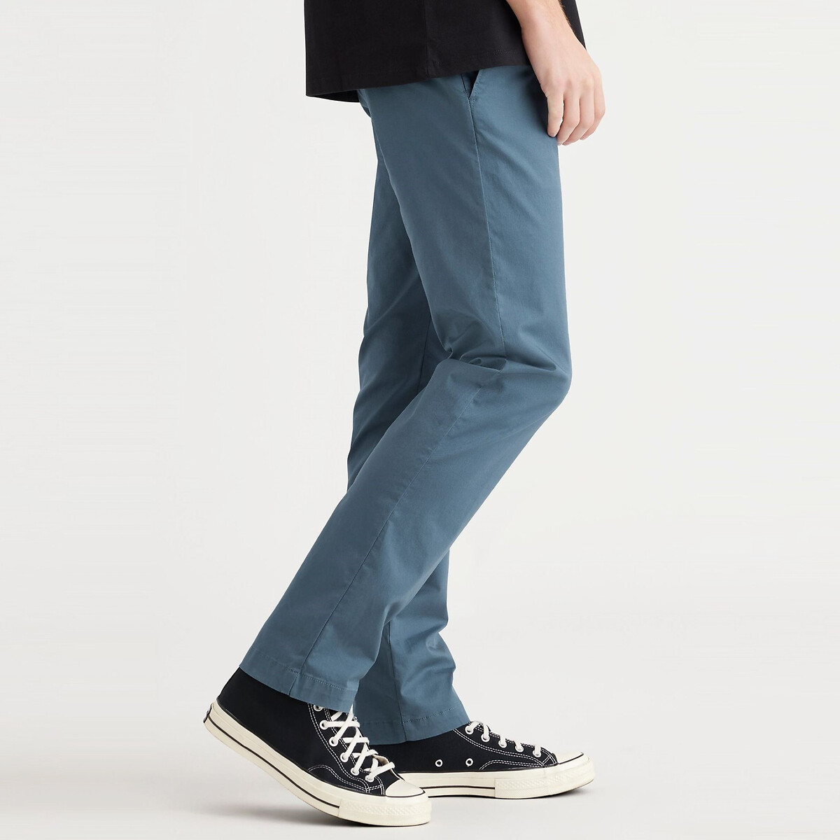 Image of Motion Cotton Chinos in Slim Fit