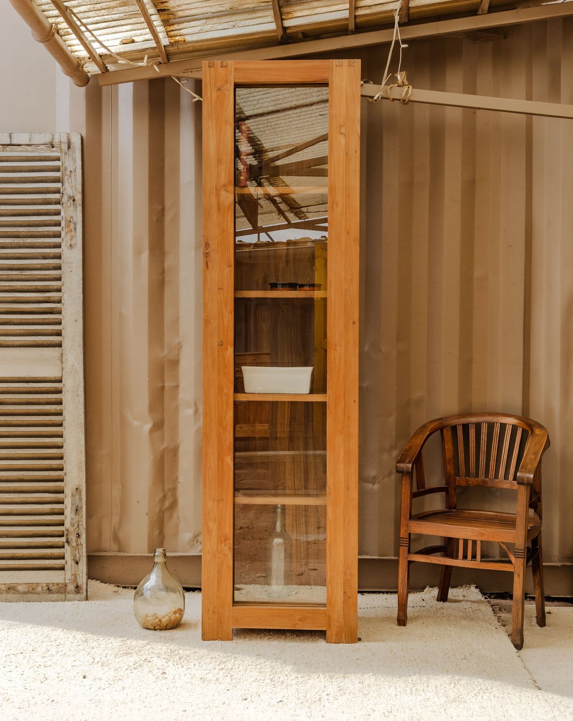 Vitrine en bois Victoria N°202 - Bon état, DEBONGOUT