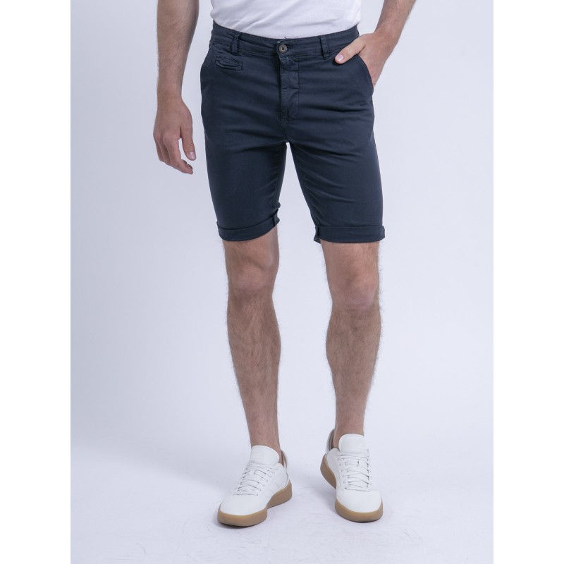 Bermuda Chino Babilito, RITCHIE