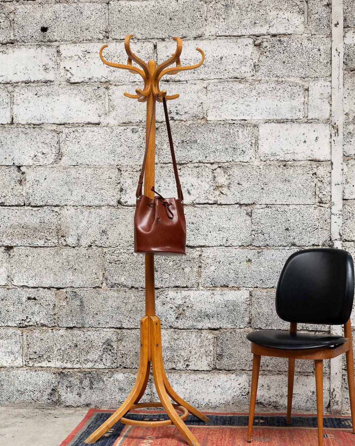 Porte-manteau Baumann Max N°365 - Bon état, DEBONGOUT