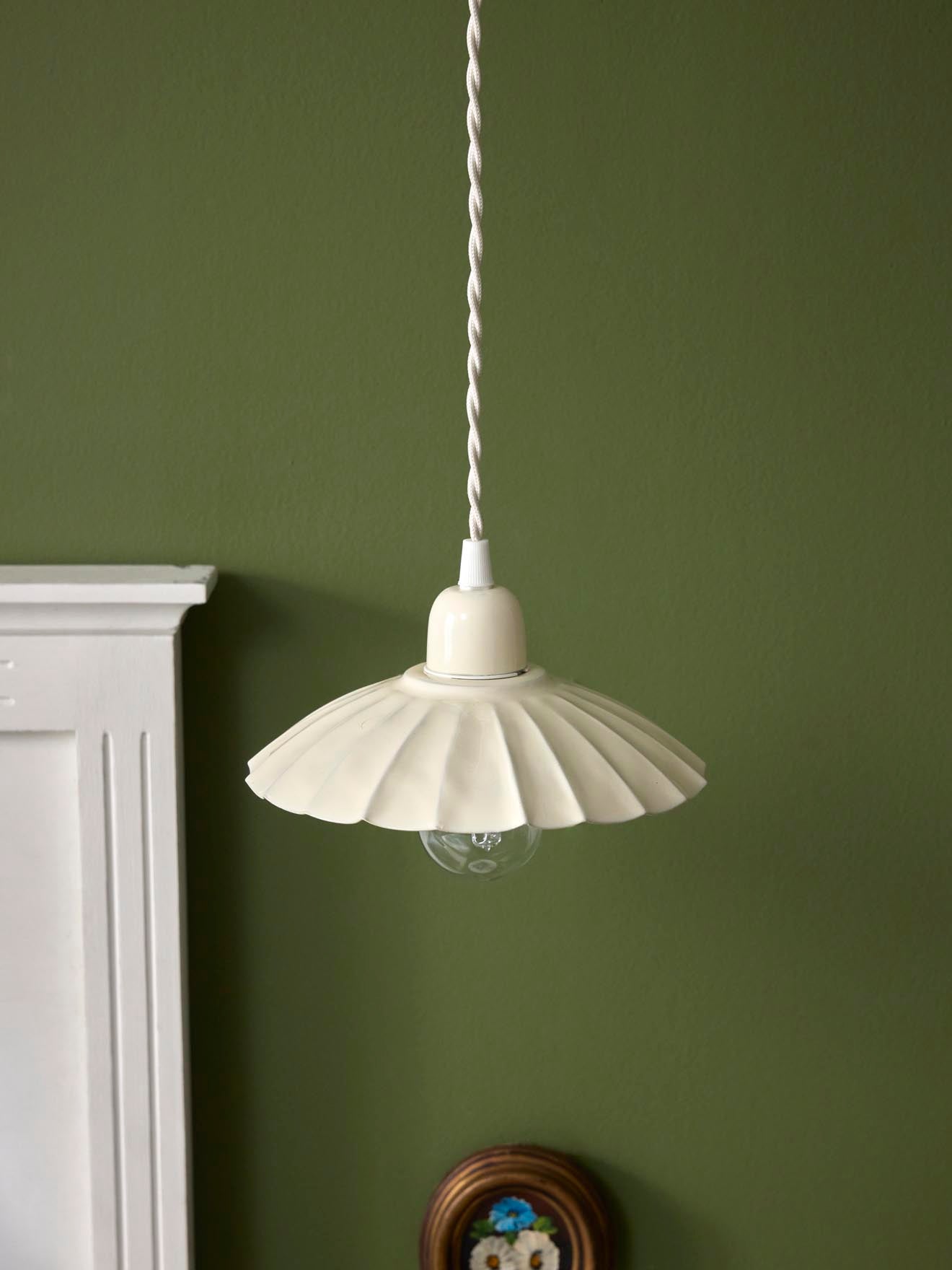 Suspension ALINE en métal émaillé - grand modèle, CYRILLUS