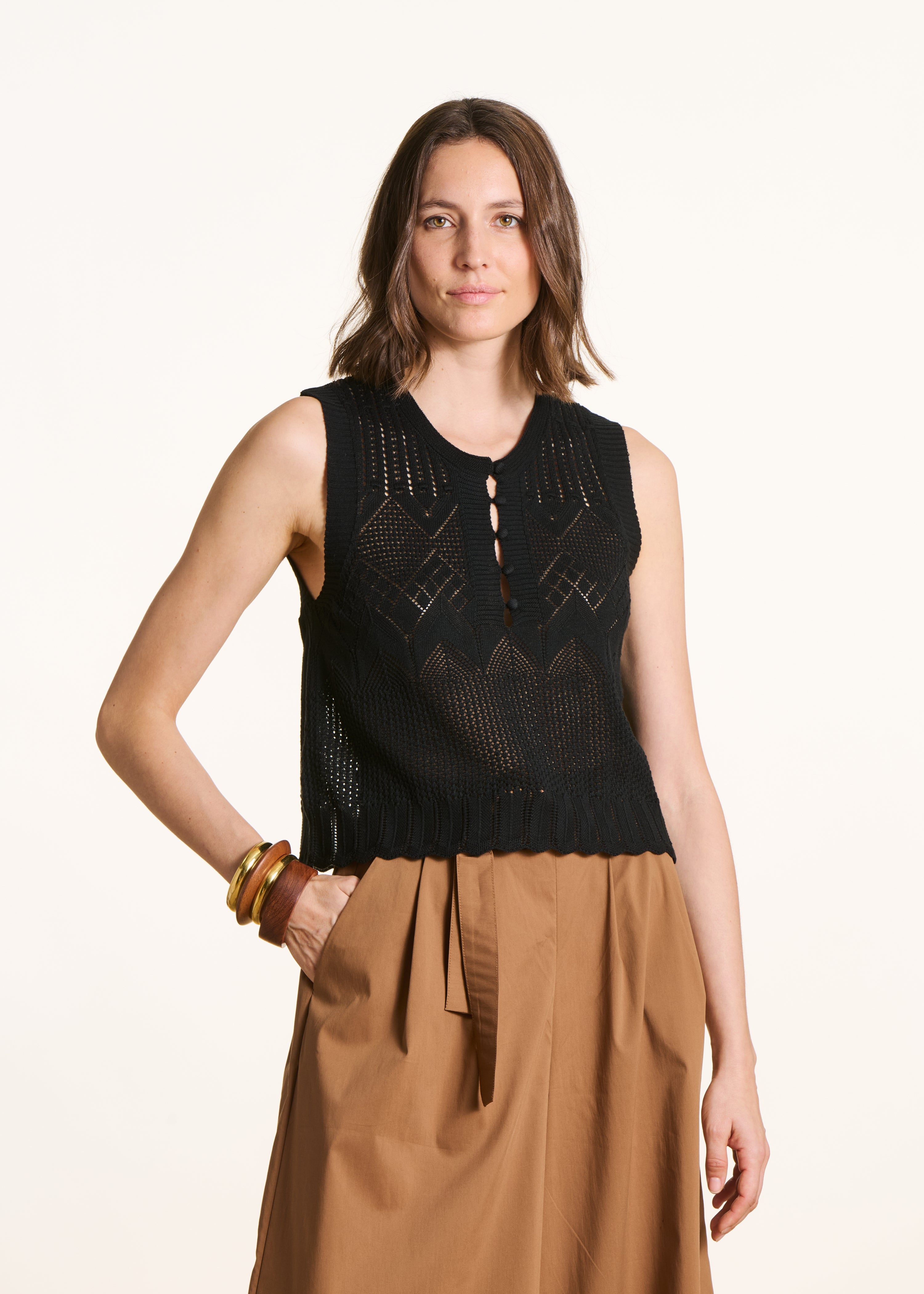 Pull court sans manches en maille pointelle, LA FEE MARABOUTEE