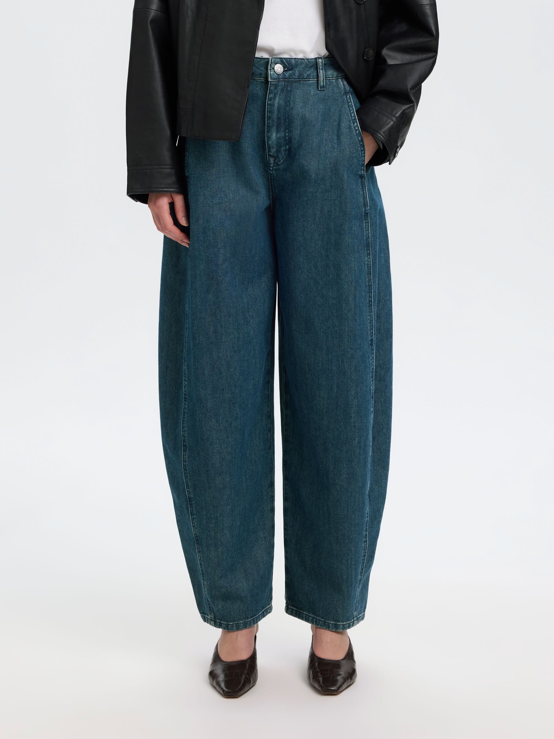 Jean, SELECTED