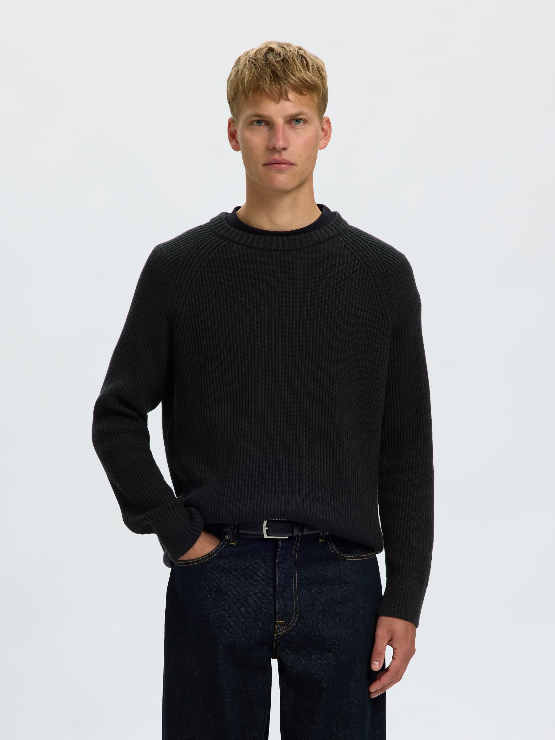 Pull Ras Du Cou, SELECTED