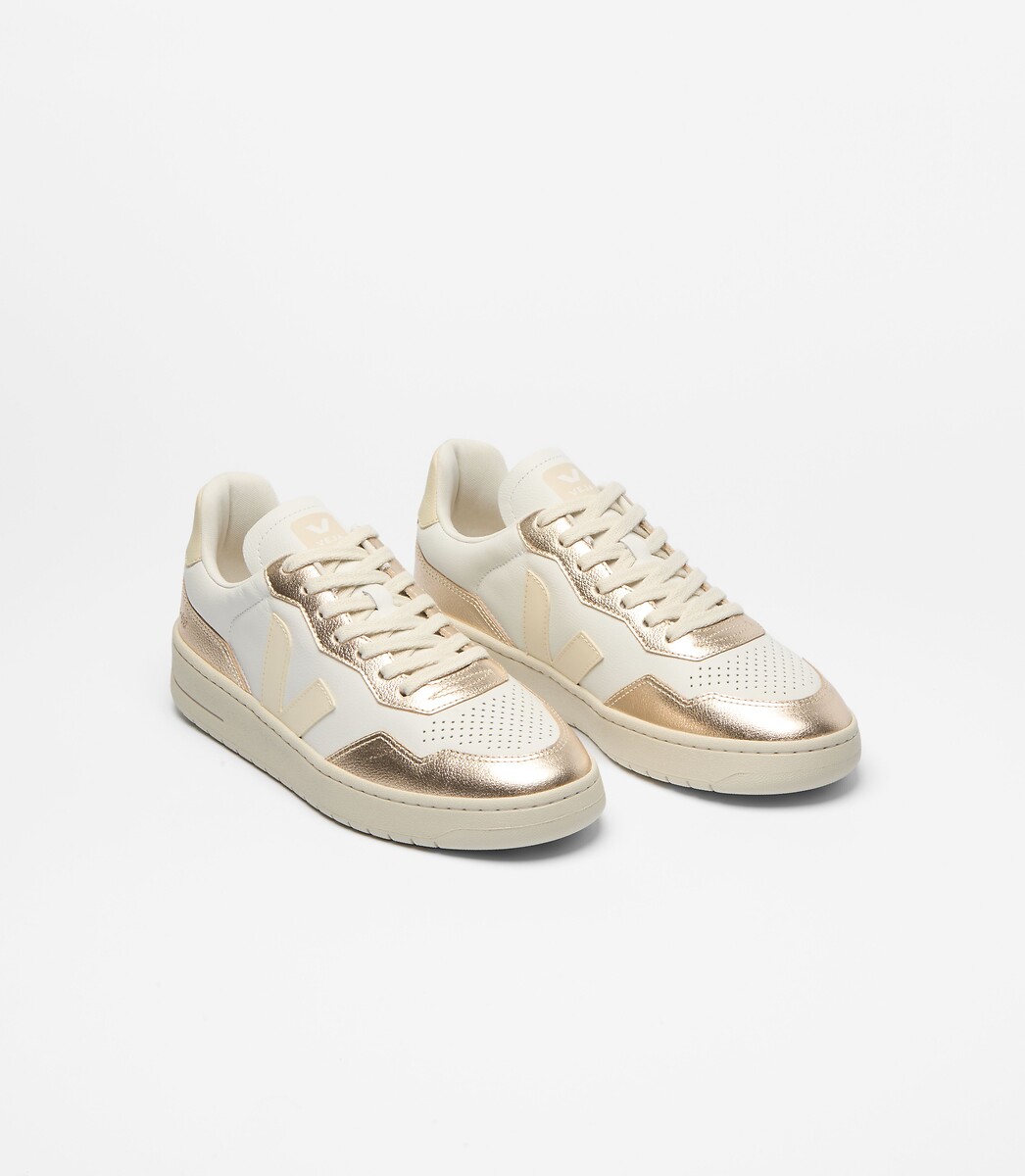 Veja Zapatillas deportivas de piel V-90