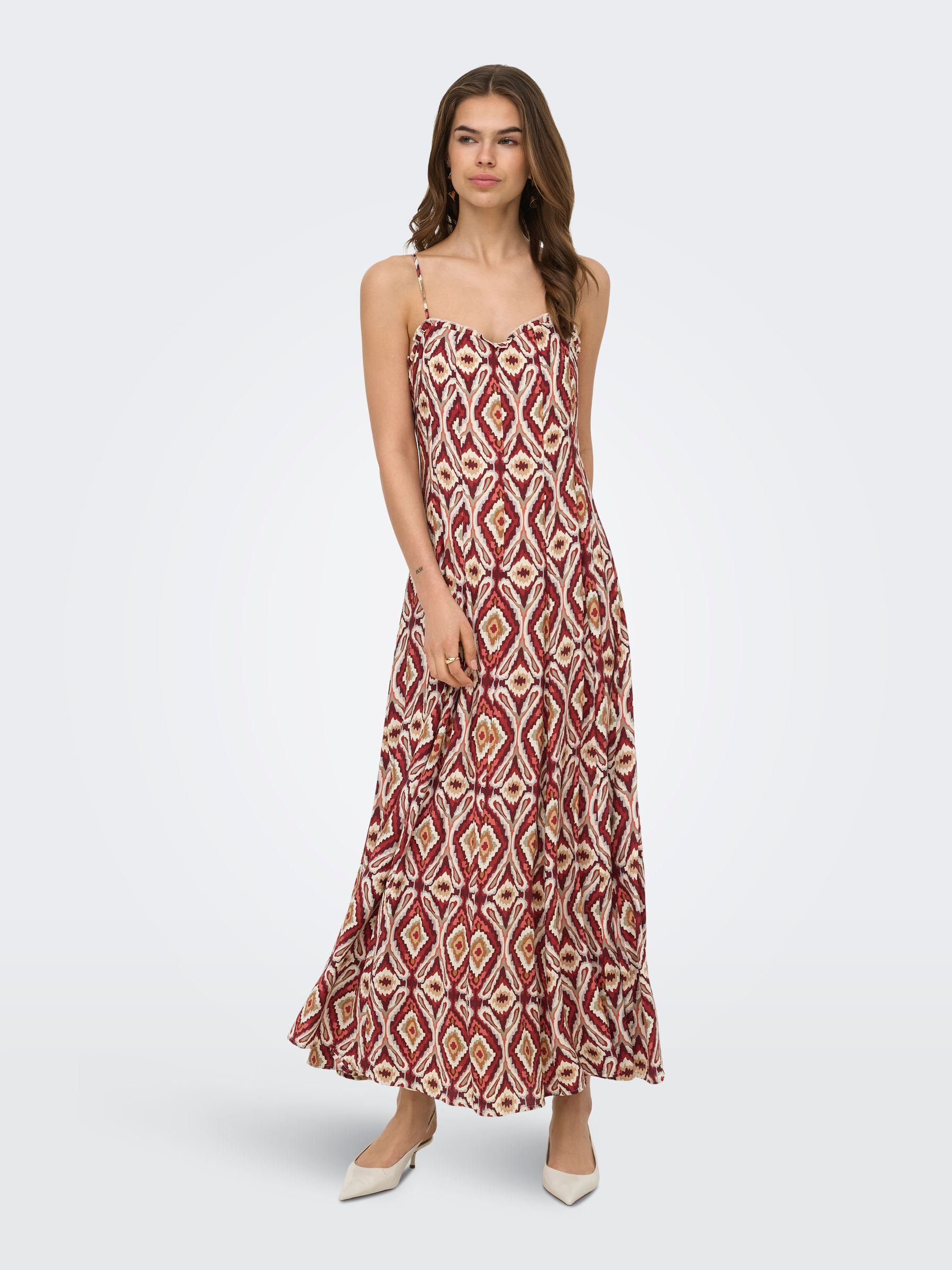 Robe, ONLY