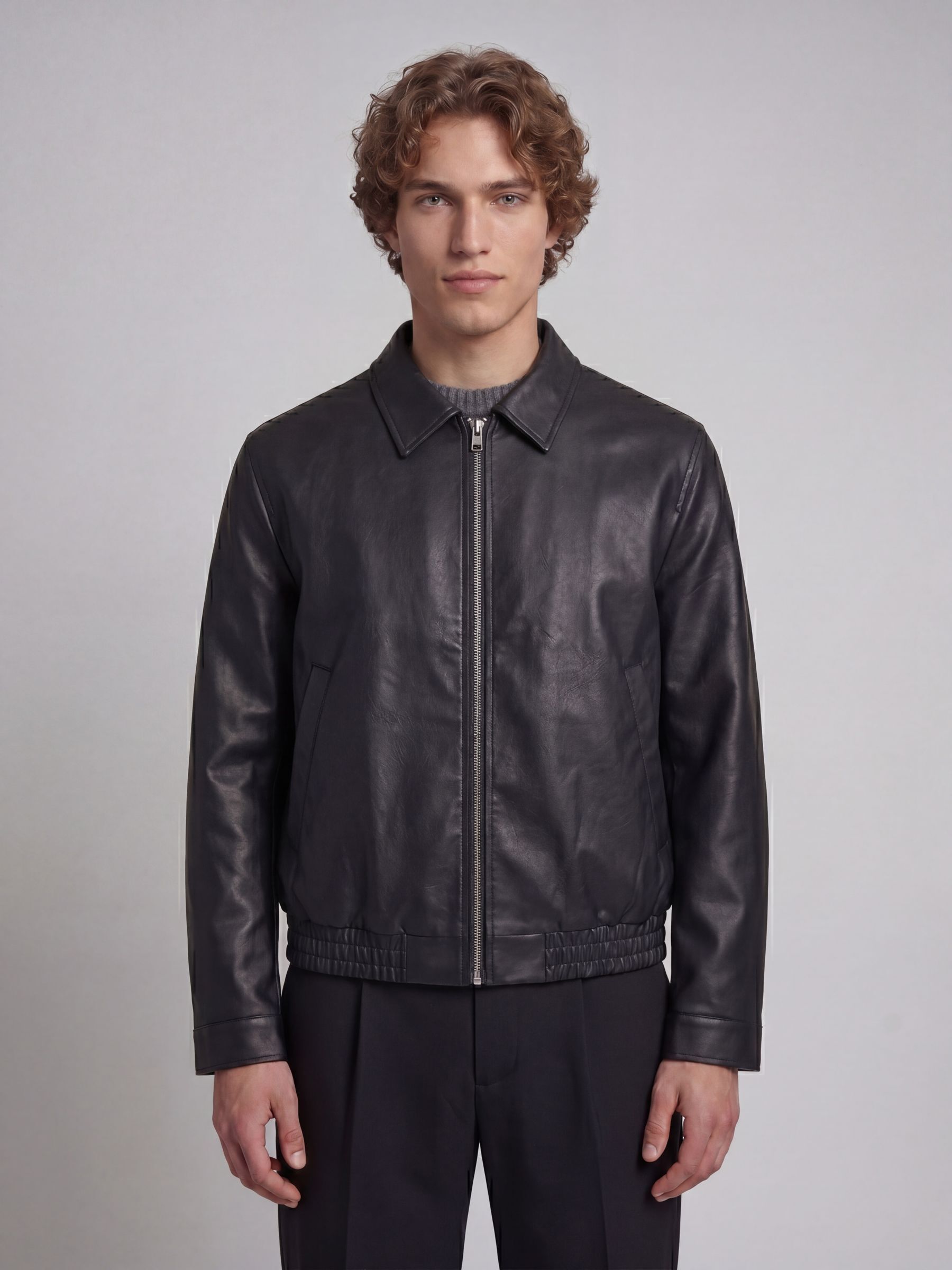 Veste Bomber, aprel
