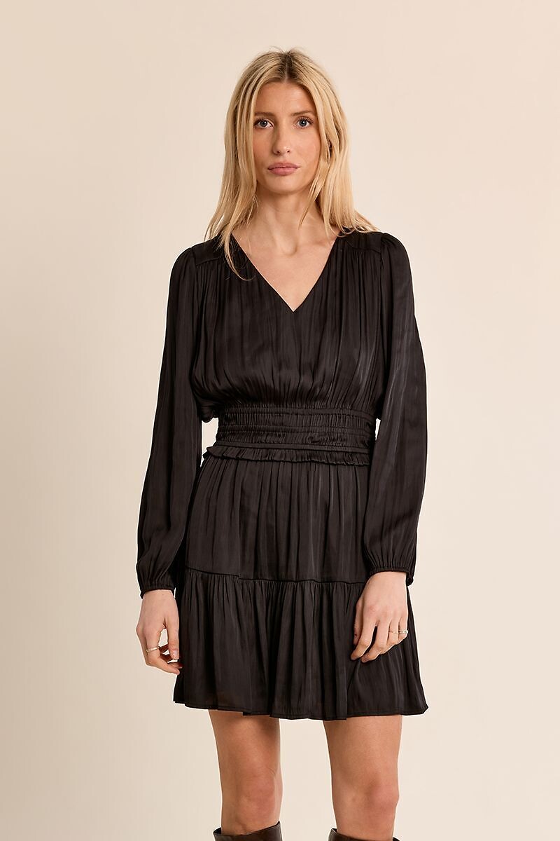 Robe courte satinée, MOLLY BRACKEN