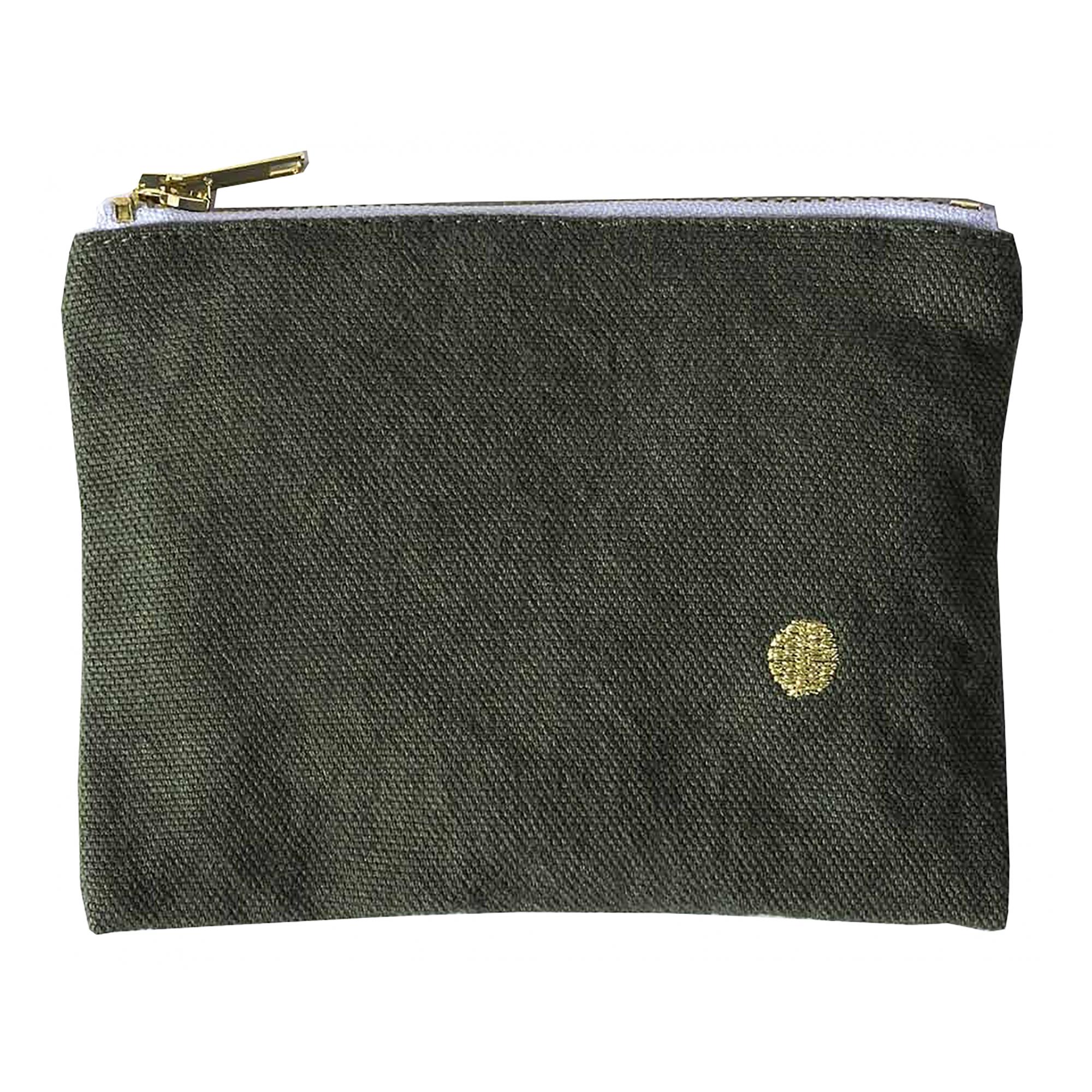 Pochette Iona, LA CERISE SUR LE GATEAU