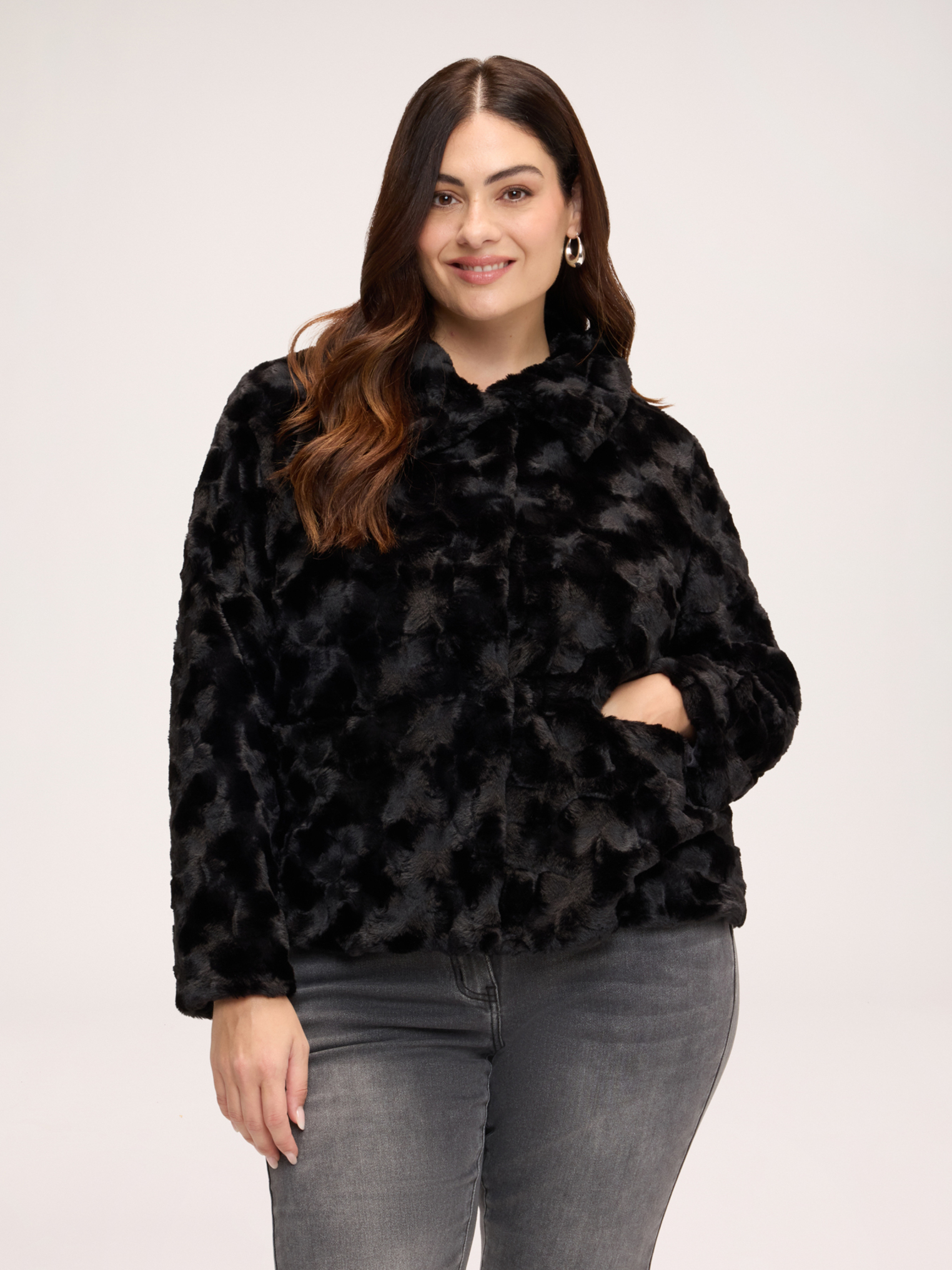 Veste courte, FIORELLA RUBINO