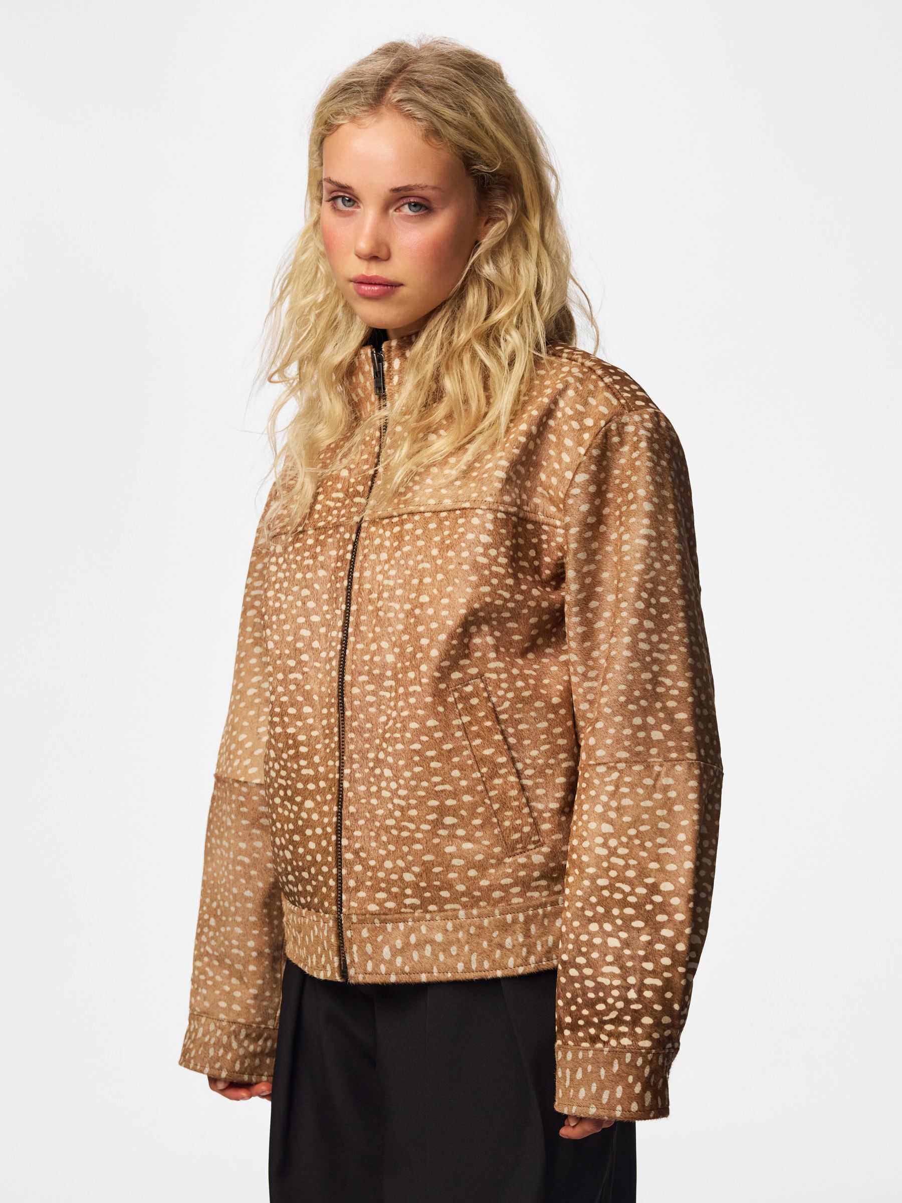 Veste En Cuir, PIECES