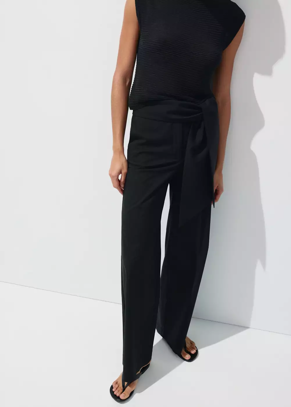 Pantalon droit nœud, MANGO