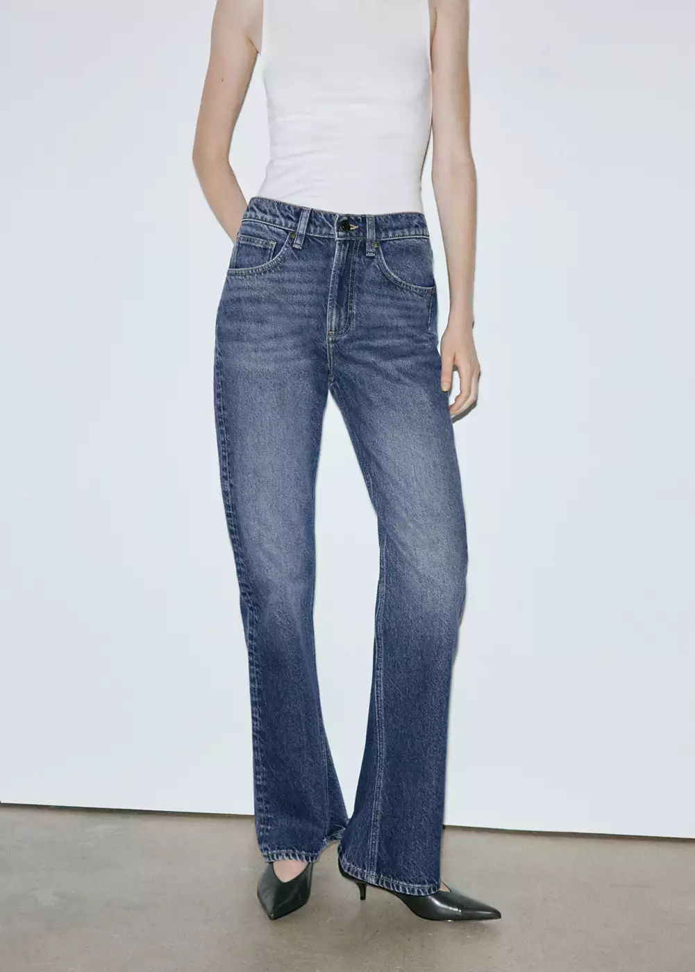Jean flare taille mi-haute, MANGO