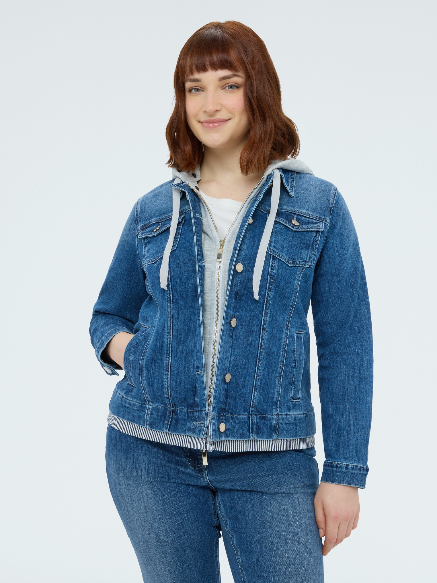 Veste avec capuche amovible, FIORELLA RUBINO