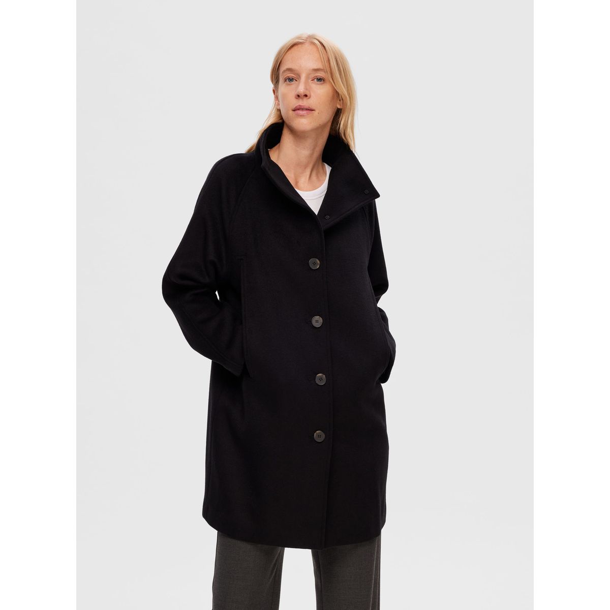 Manteau noir femme top classique