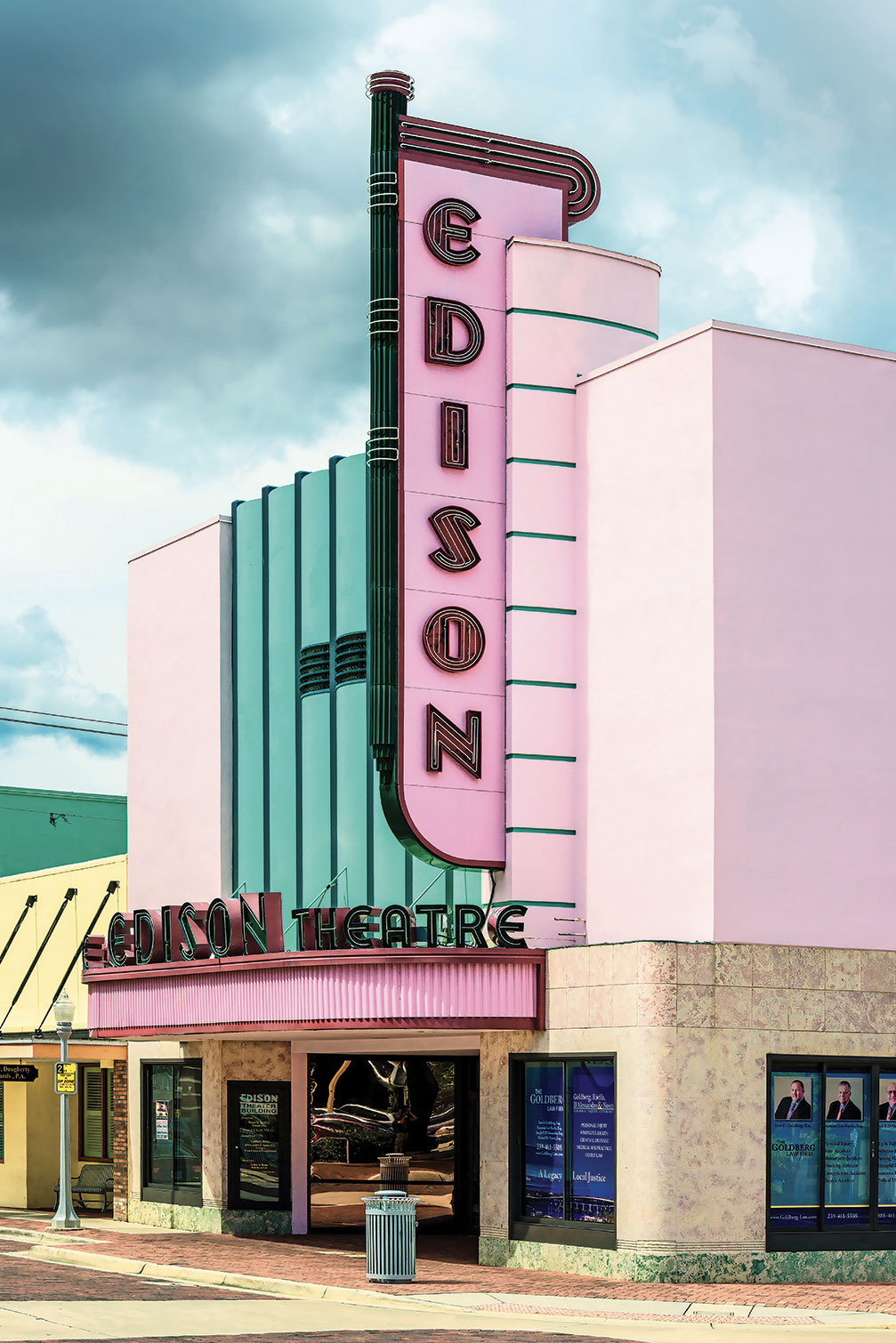 Tableau edison theater sur fond rose, HEXOA