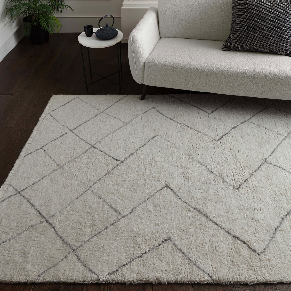 Azera Washable Berber Rhombus Rug, SO'HOME