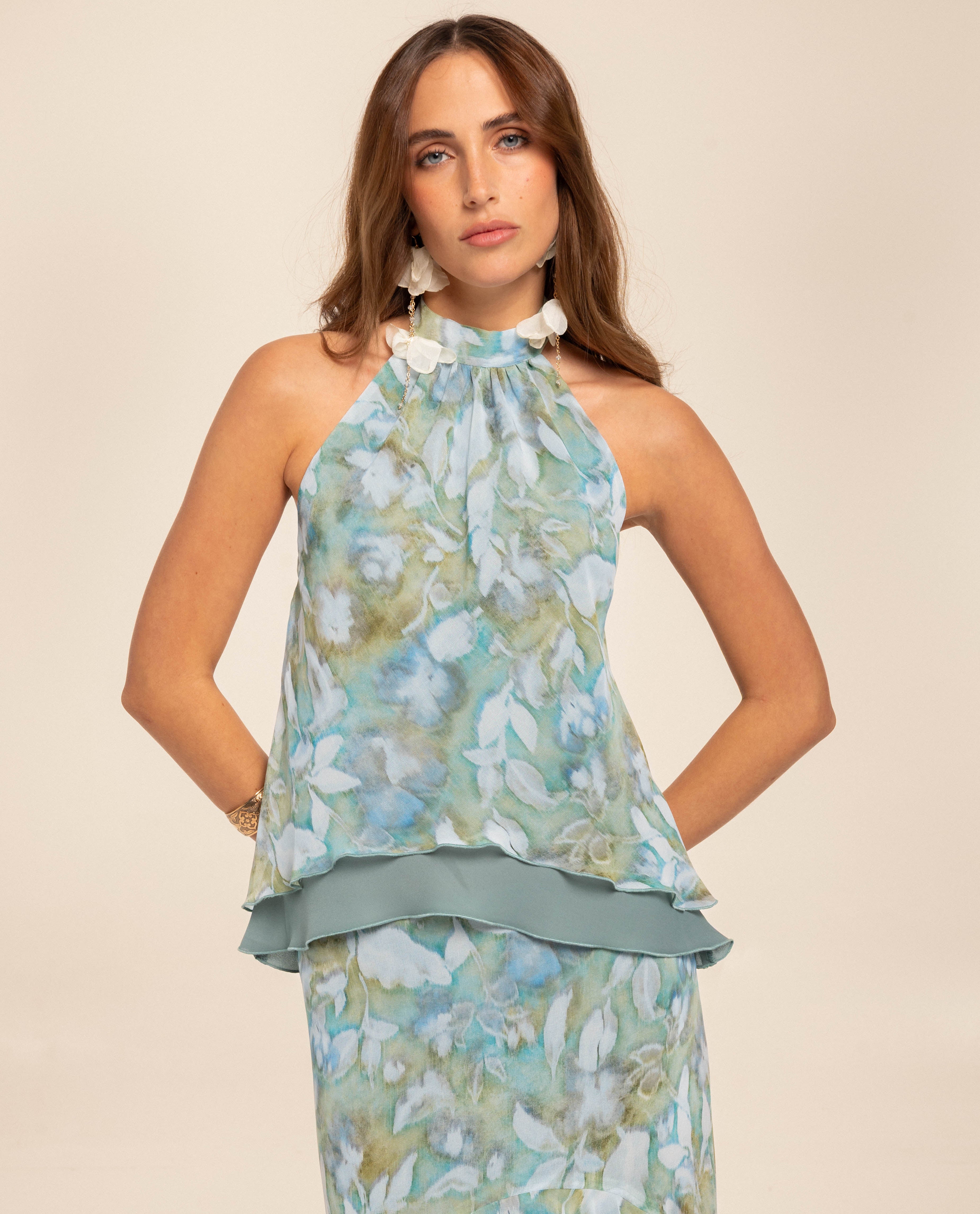 Blouse halter avec nœud et doublure contrastée, THE-ARE