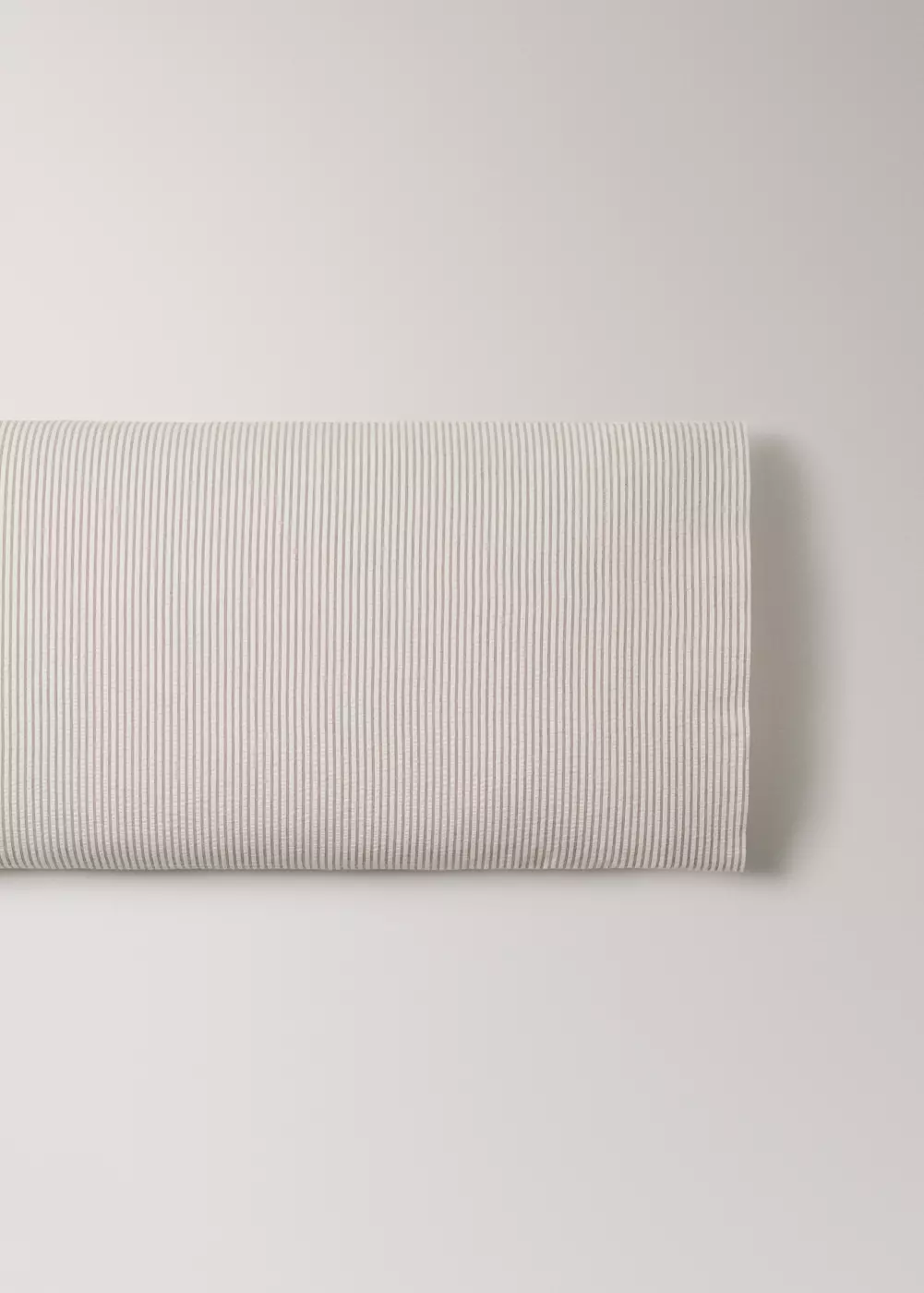 Taie d'oreiller coton seersucker à rayures fines 45x110 cm, MANGO HOME