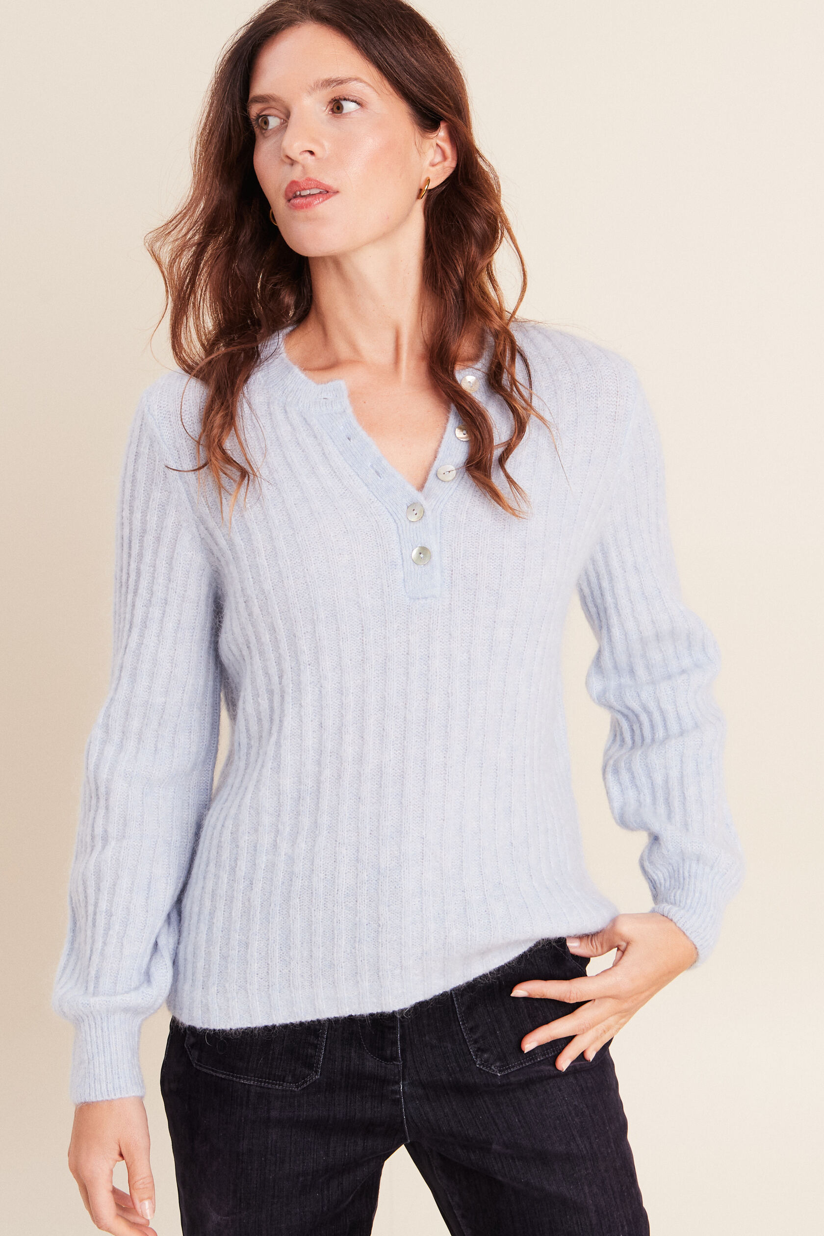 Pull col tunisien, BREAL