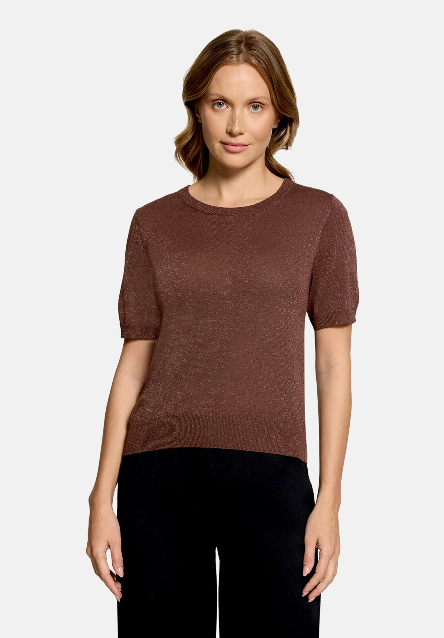 Pull-over en fine maille à fils de fil textile, BETTY & CO