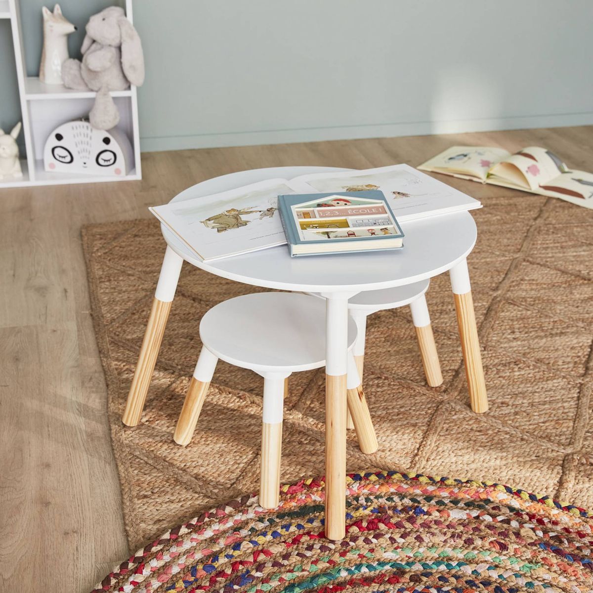 Ensemble table ronde et tabourets pour enfants Geo de Forever