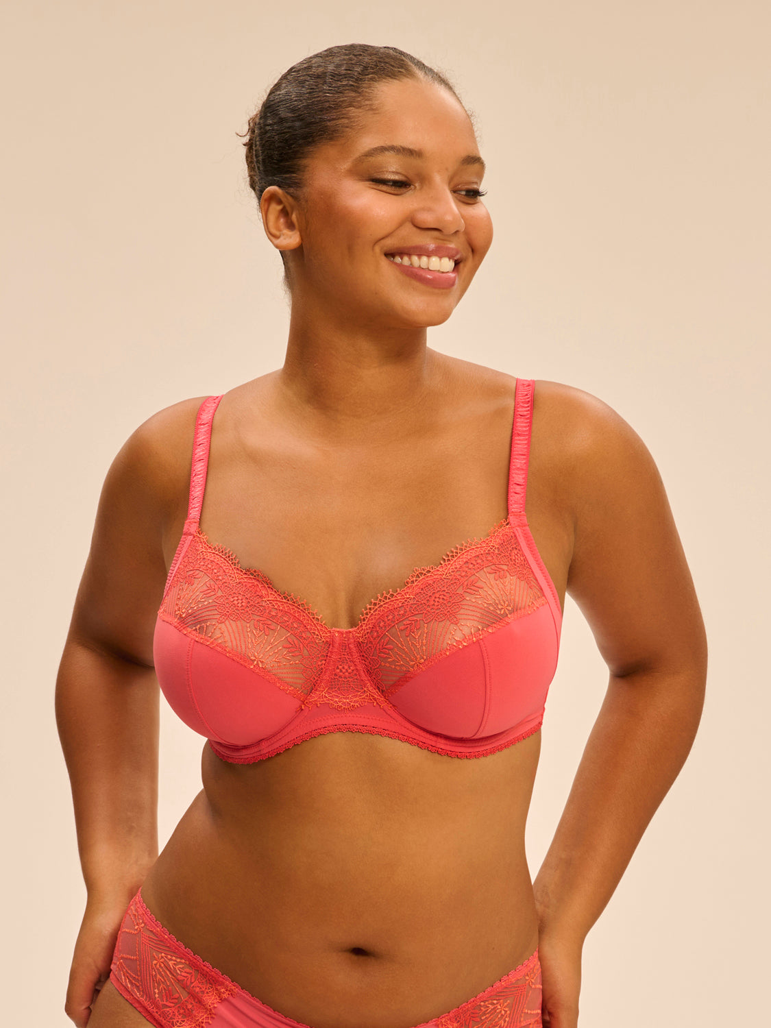 Soutien-gorge avec armature emboitant, ALLURE, SIMONE PERELE