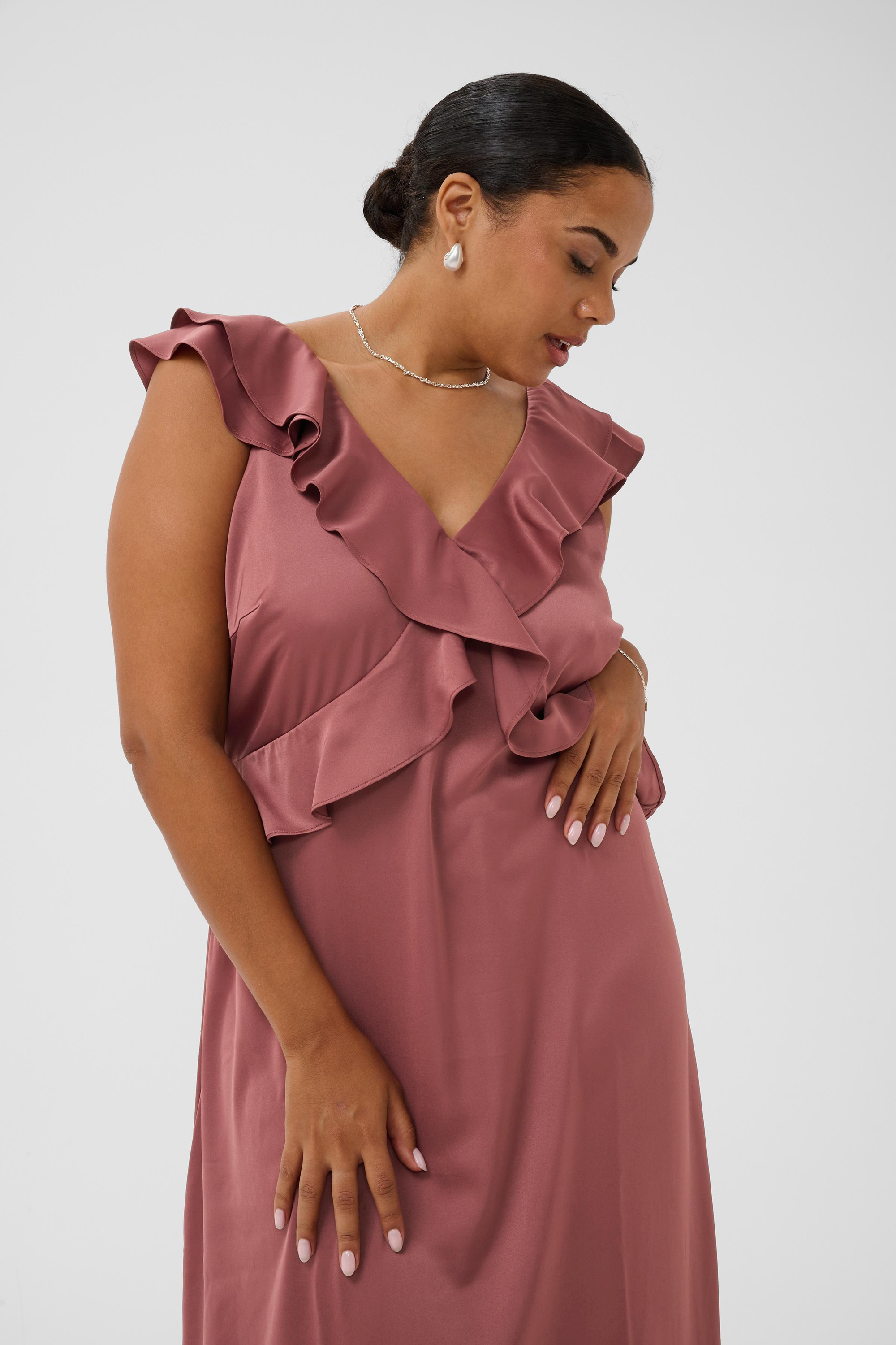 Robe, KAFFE CURVE