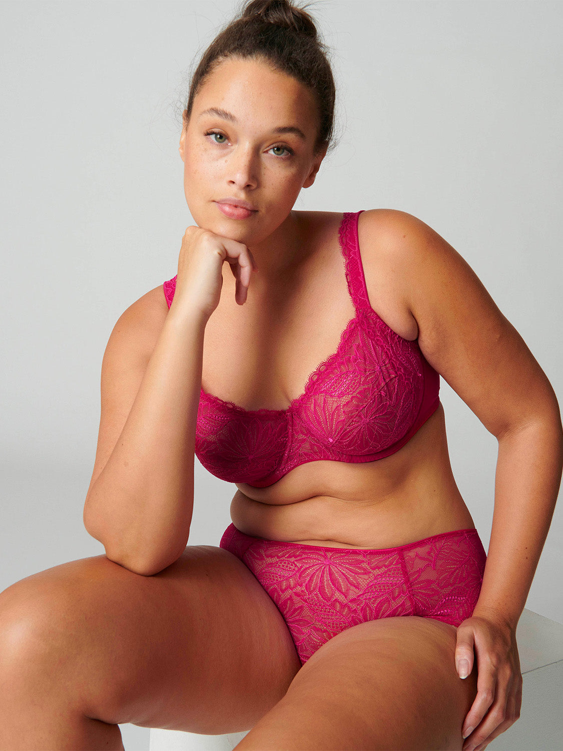 Soutien-gorge avec armature decollete carre, EXOTICA, SIMONE PERELE