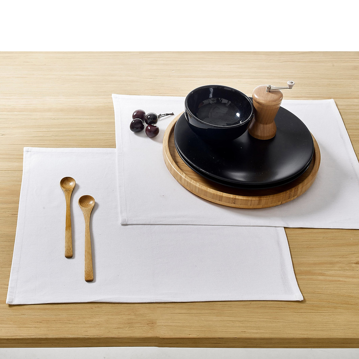 Scenario 100% Cotton Placemats with Anti-Stain Treatment