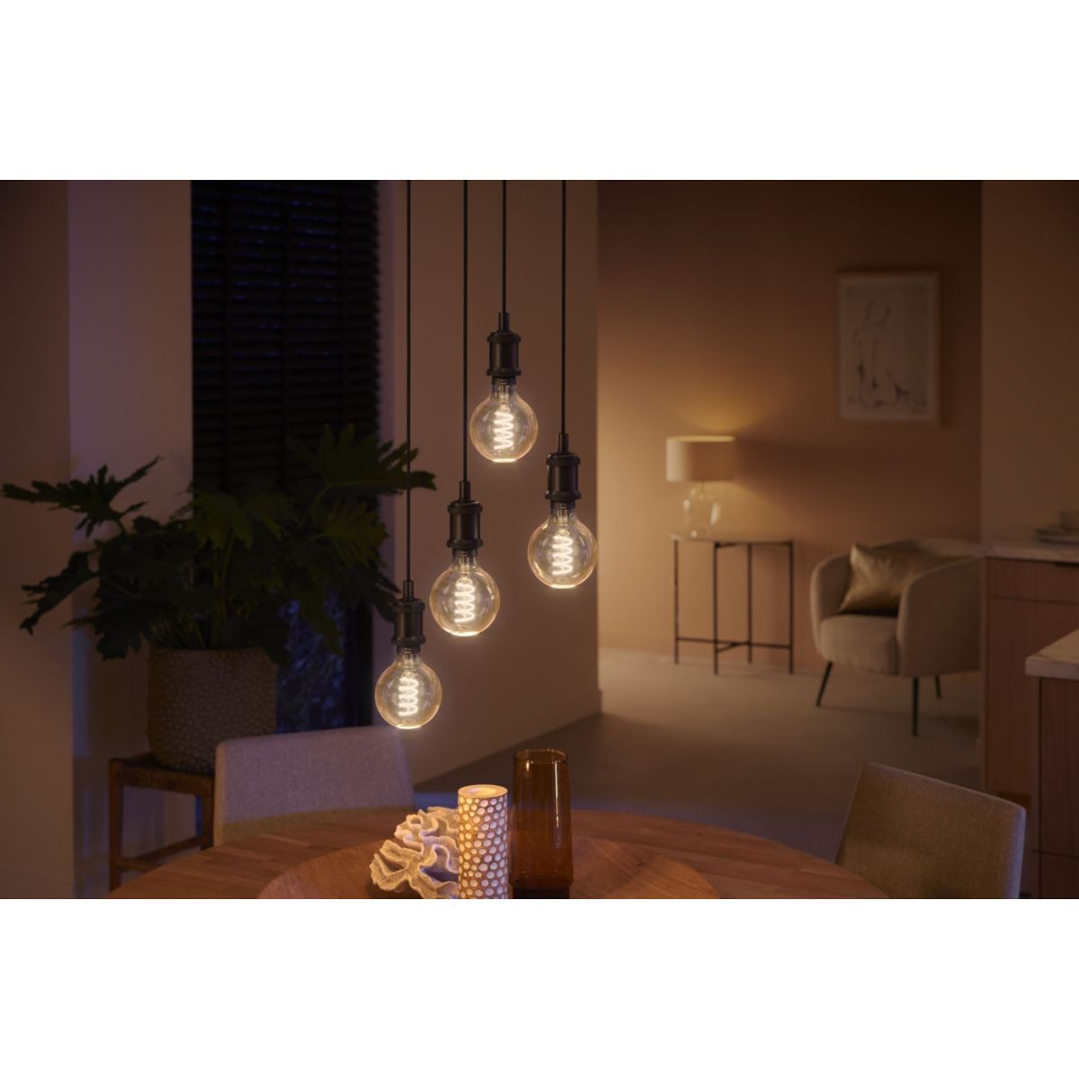 Ampoule connectée Philips Hue White Ambiance B22 Filament Globe 7W  Transparent - Ampoule connectée - Achat & prix