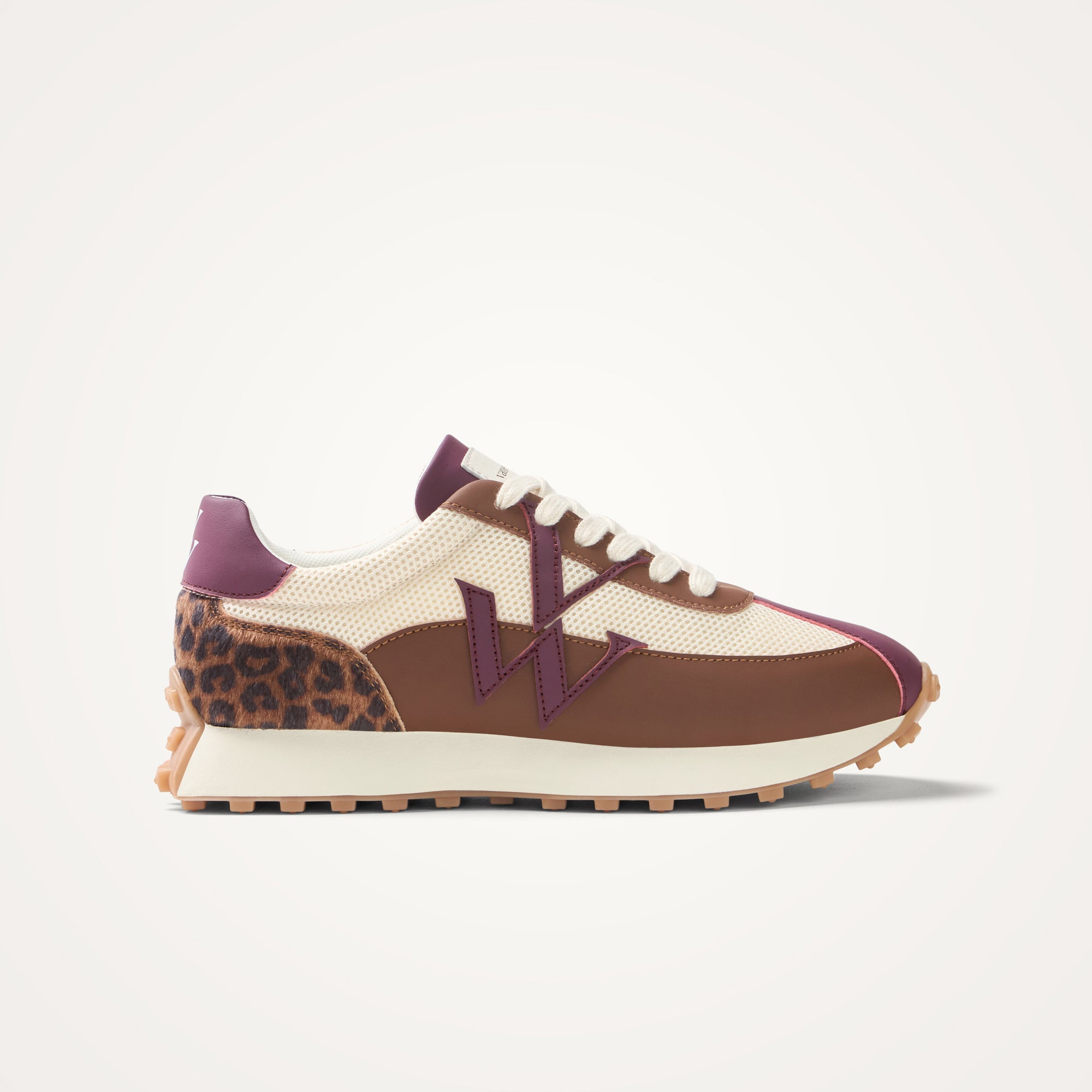 Baskets monogramme à lacets avec semelle running FLOW Initials, VANESSA WU