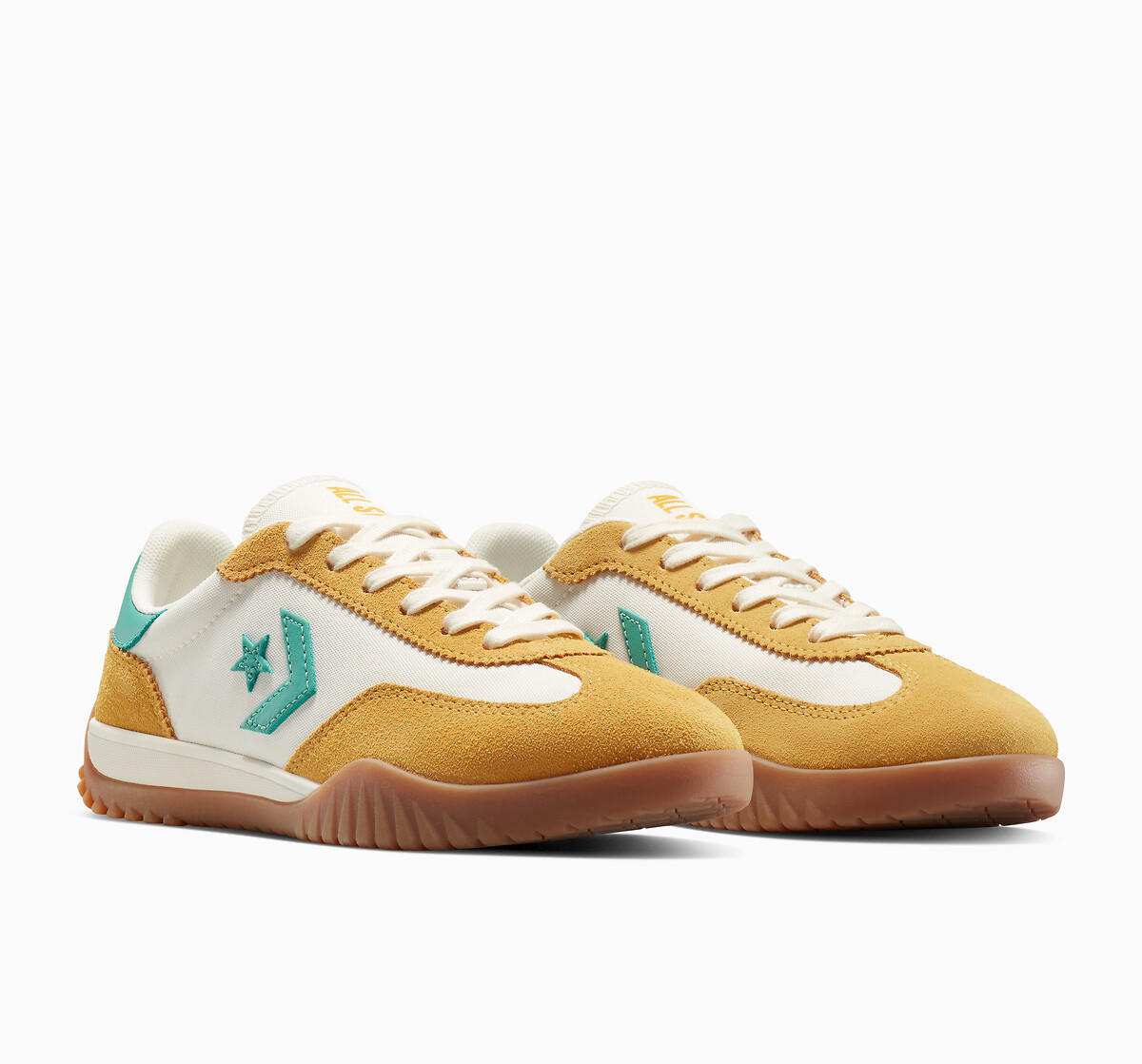 Baskets Run Star Trainer Seasonal Color