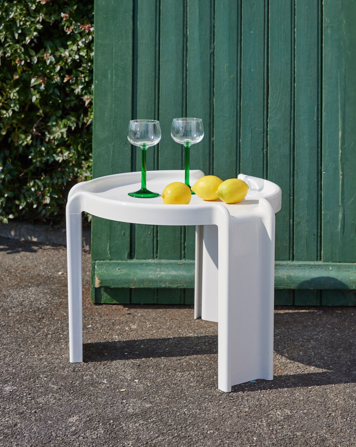 Table basse design blanche Donna N°1088 - Bon état, DEBONGOUT