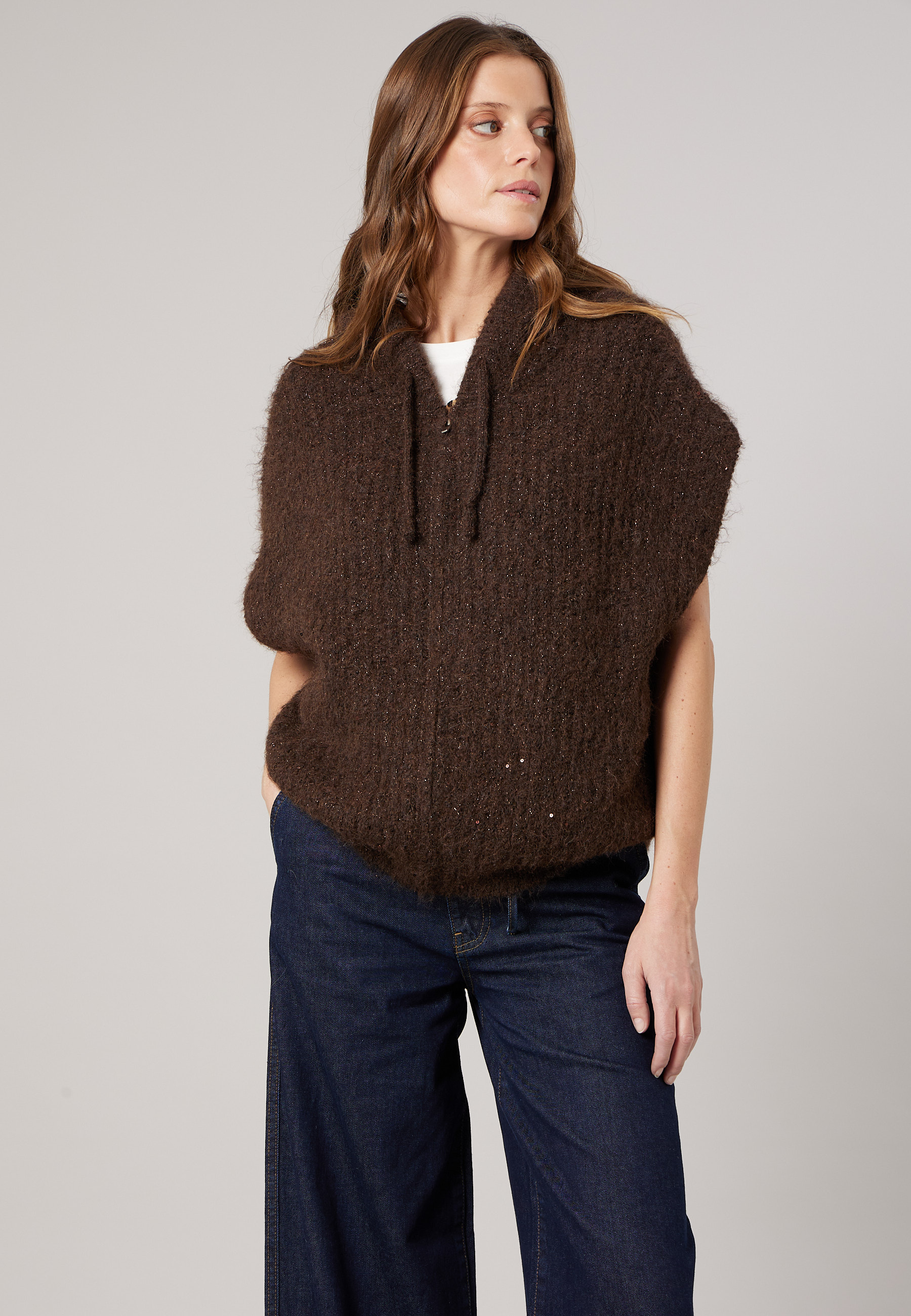 Gilet à capuche femme maille douce sans manches ALIAMA, DEELUXE