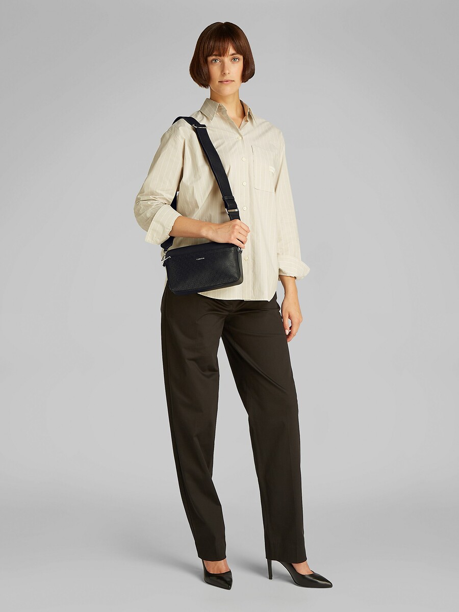 Carteira com alça tiracolo, CALVIN KLEIN