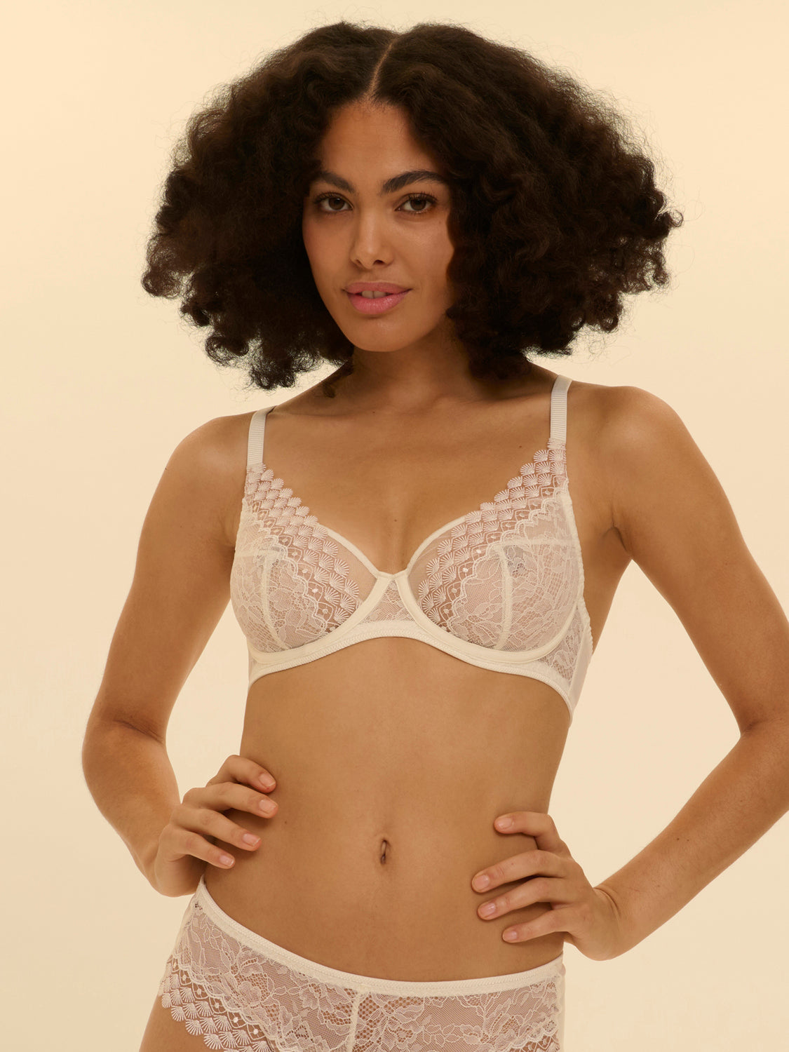 Soutien-gorge triangle avec armature, RADIEUSE, SIMONE PERELE