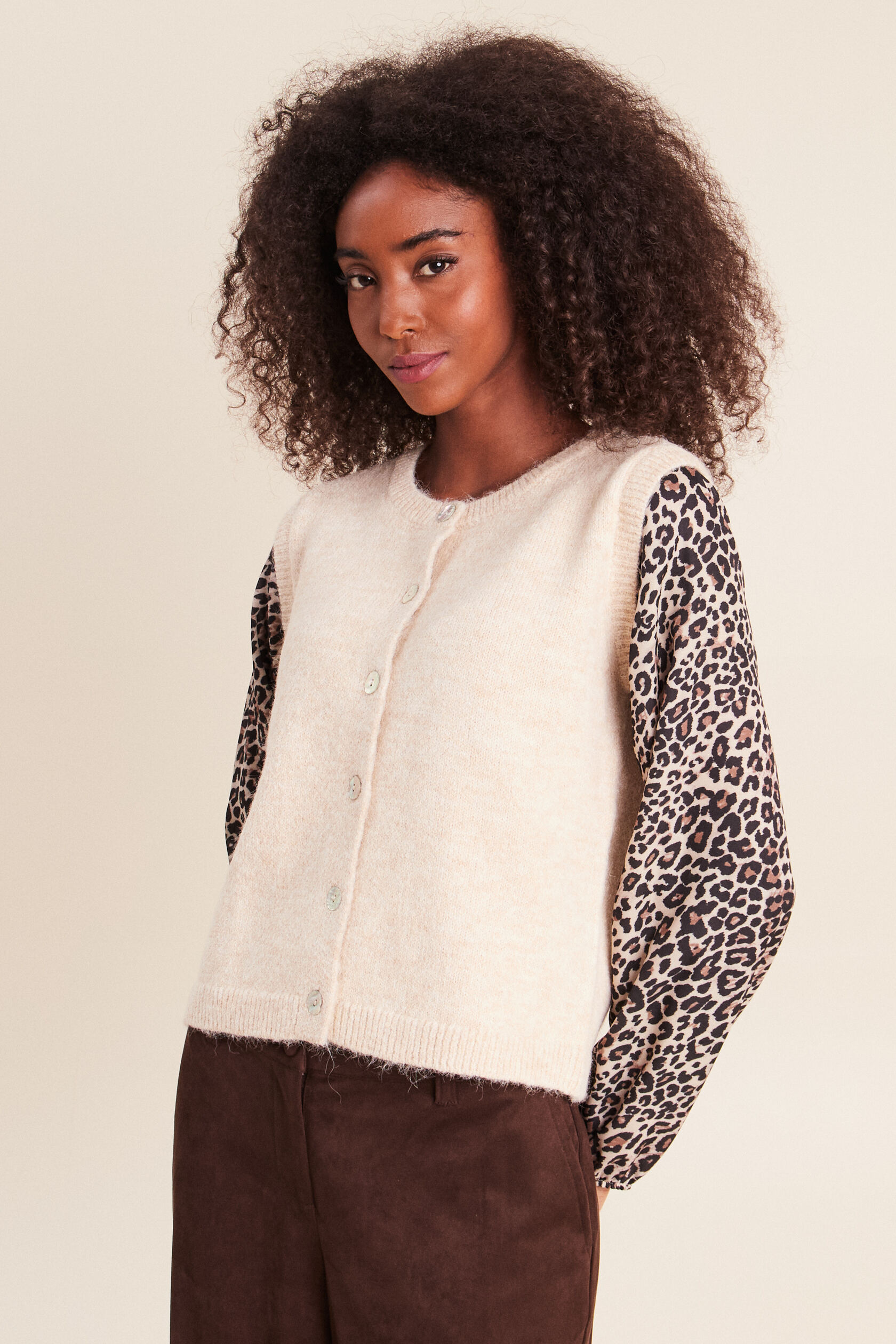 Pull col rond, BREAL