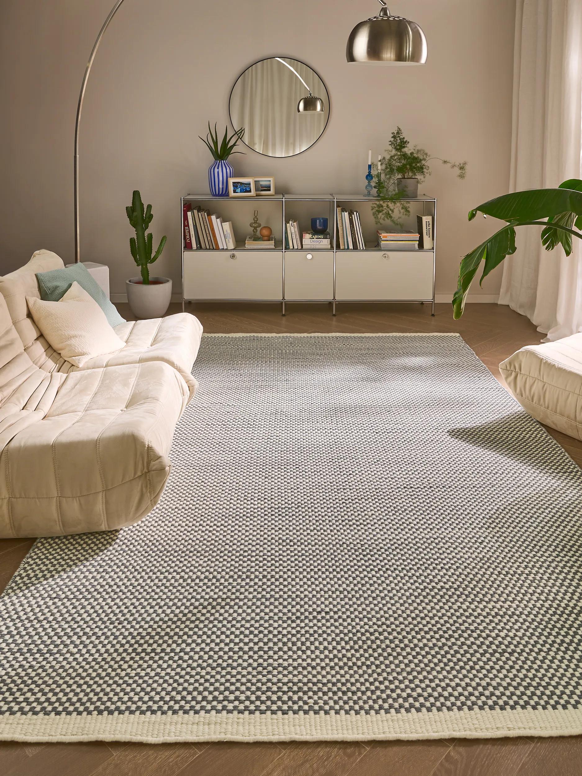 Tapis de laine tissé main LAURA, BENUTA