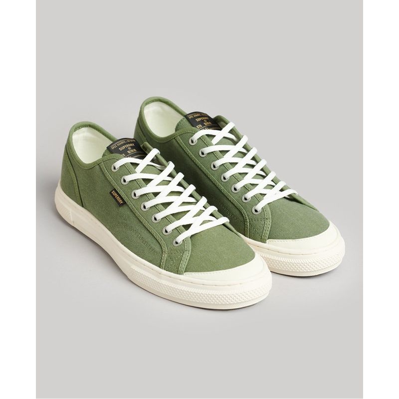 Chaussure superdry taille 2025 petit ou grand